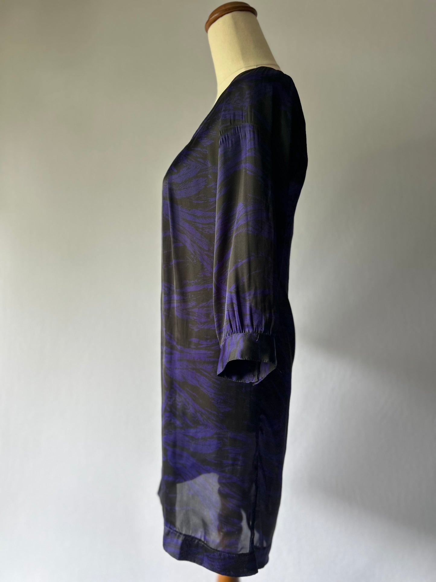 Storm Sheer Black & Purple Dress – Size 6