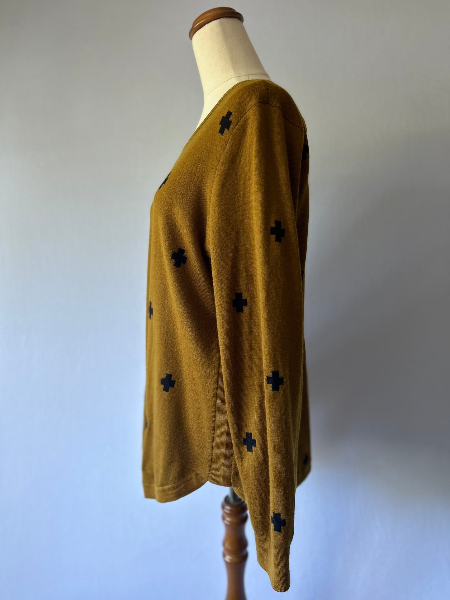 Mustard Merino Wool Sweater with Black Cross Print – Size M, 100% Wool
