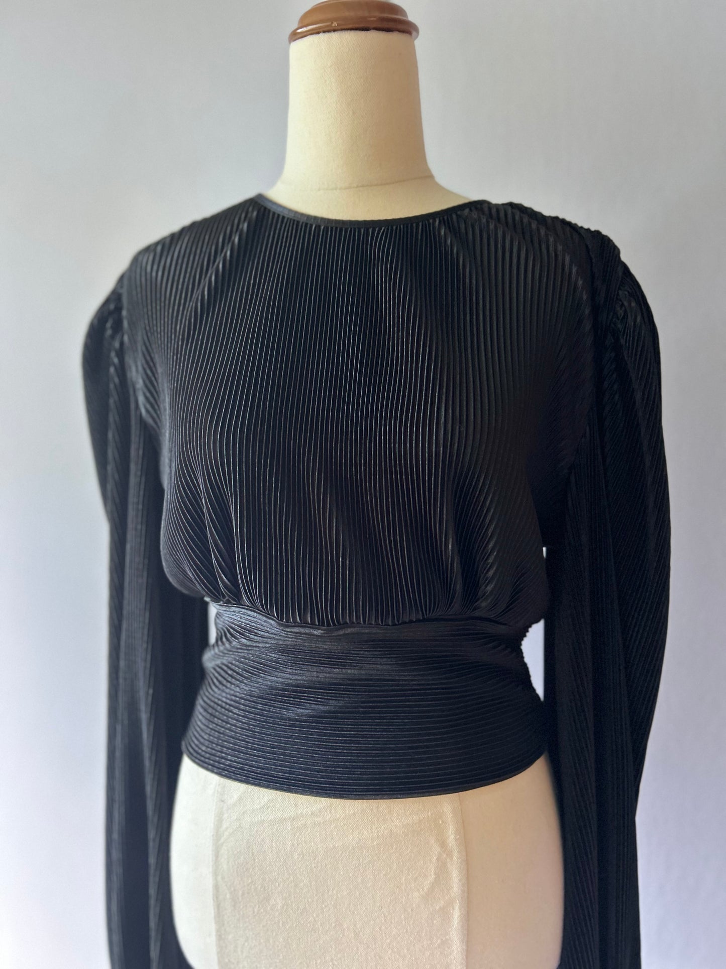 The Fifth Label Black Plissé Long Sleeve Top - Size 8