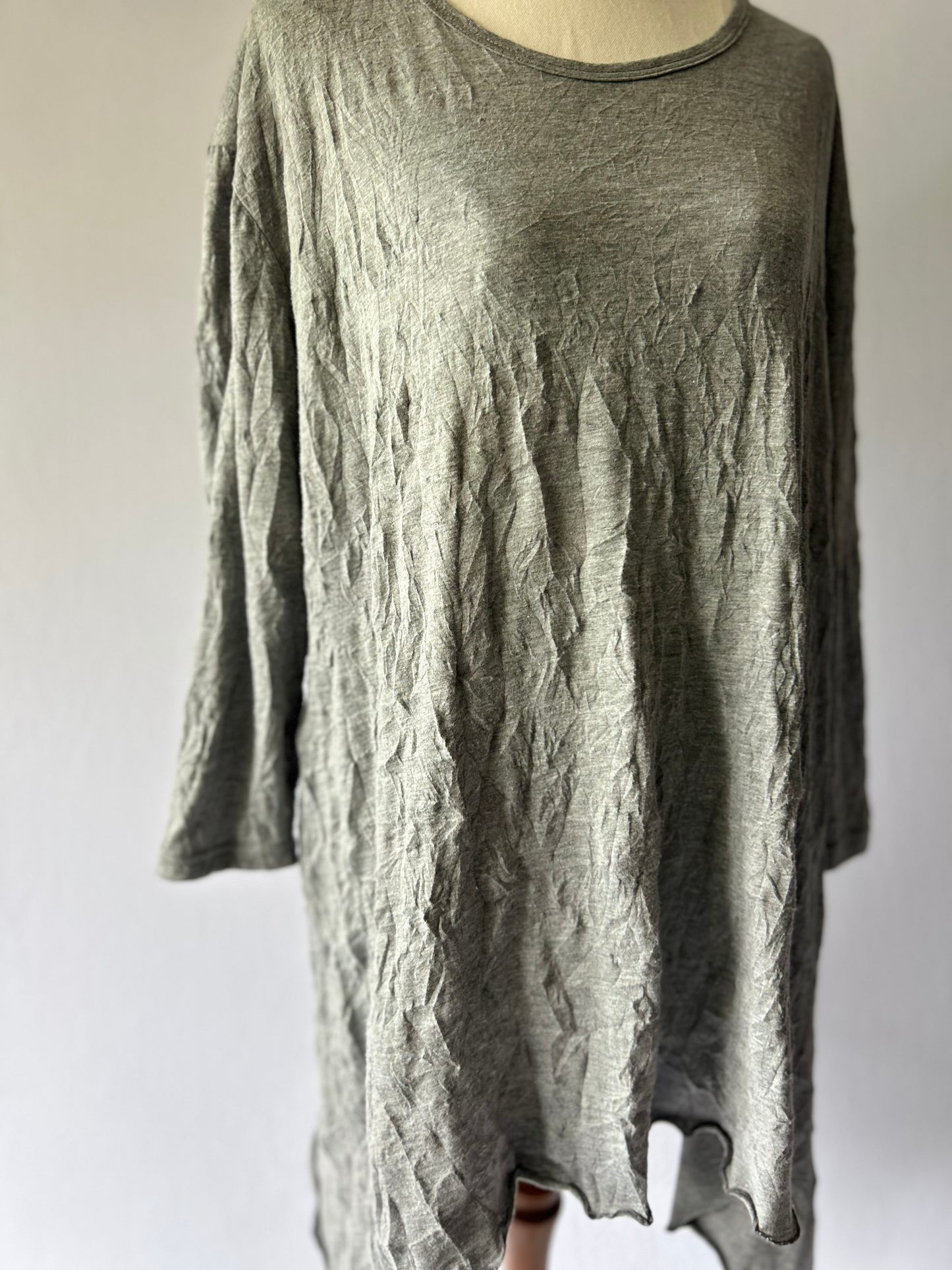 Hydra Dye Asymmetric Cotton Top – Made in New Zealand (Size Small)