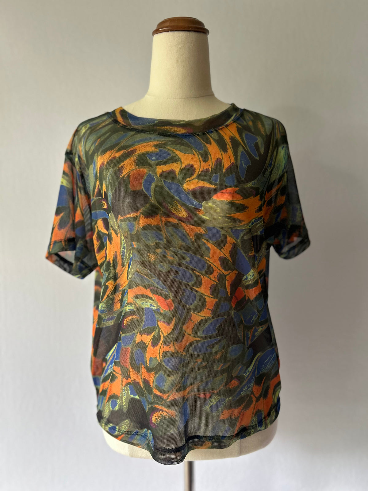 Abstract Print Mesh Short Sleeve Top – Size L