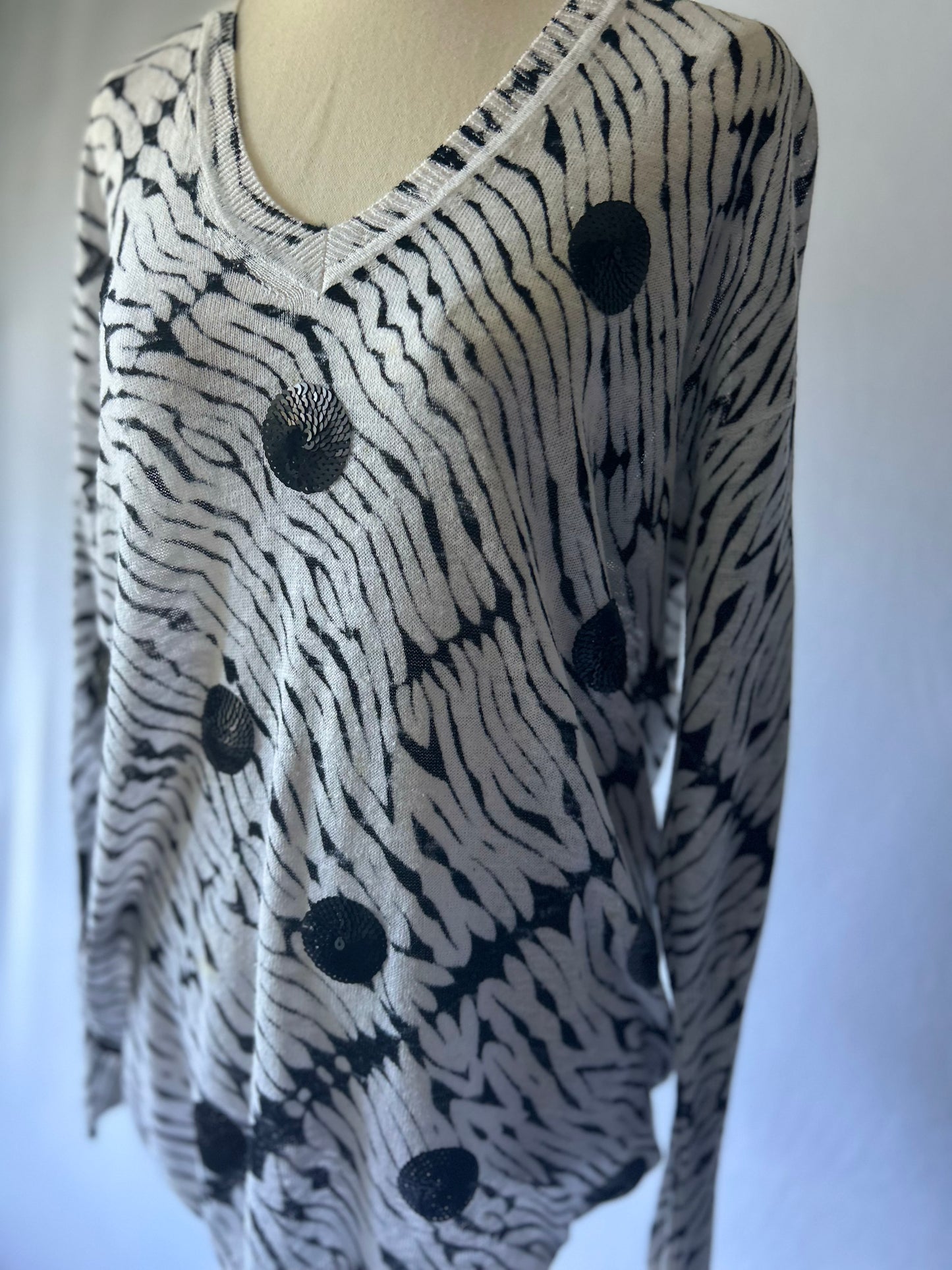 Verg Black & White Lightweight Linen-Cotton Sweater – Size Small