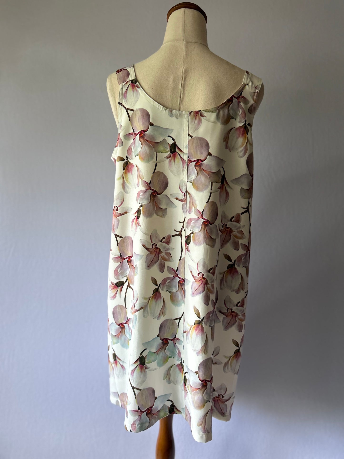 Magnolia Print Pinafore – Size M