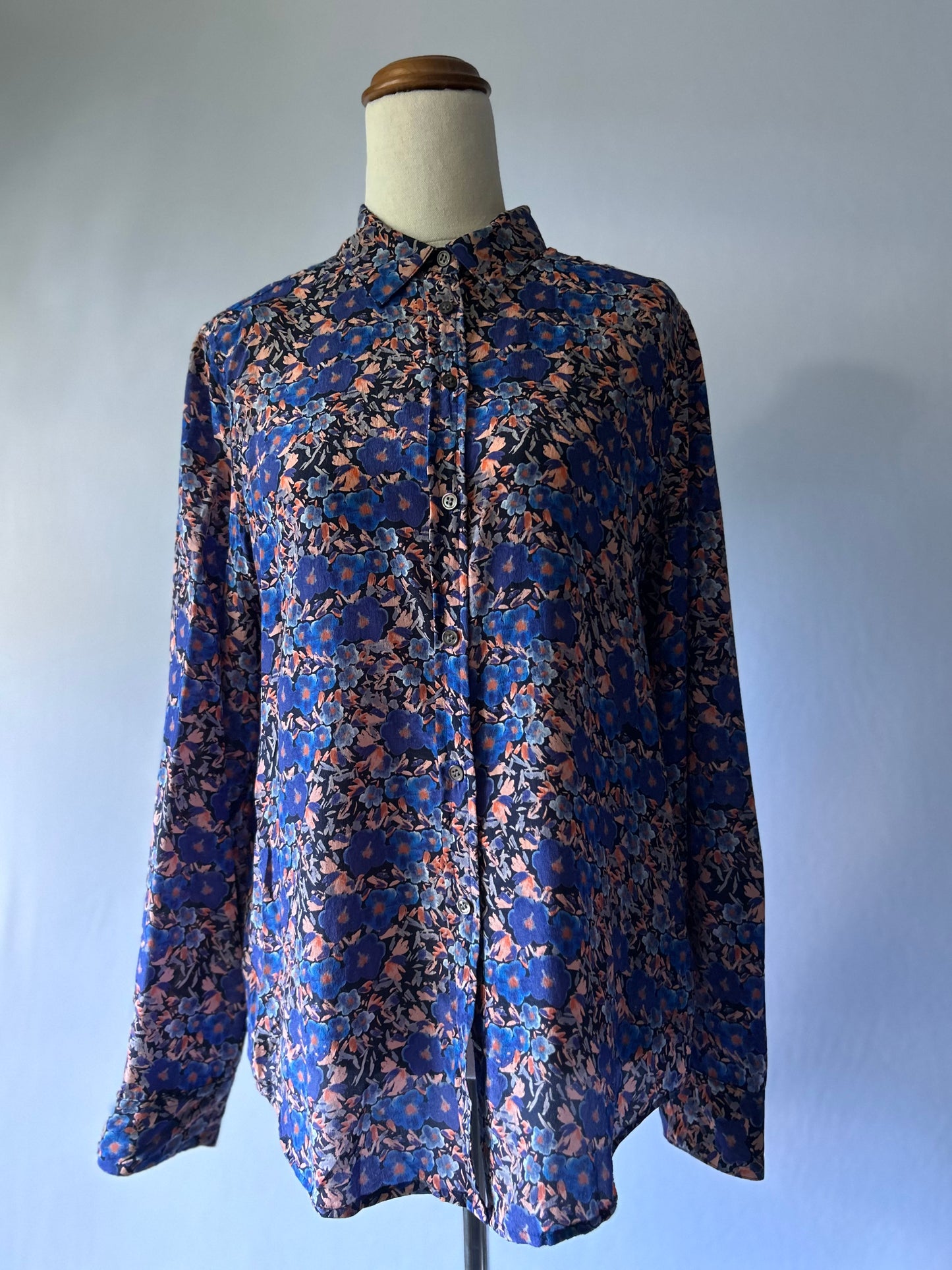 Club Monaco Blue Floral Silk Shirt – Size M