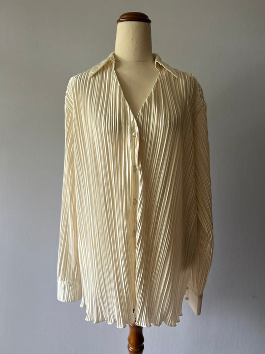 Showpo Champagne Plissé Satin Oversized Button-Down Shirt - Size 6