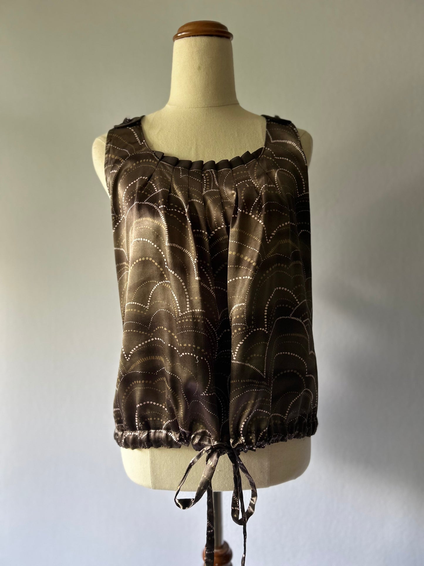Max Vintage Satin Pleated Neck Drawstring Bubble Hem Top - Chocolate Brown - Size 12