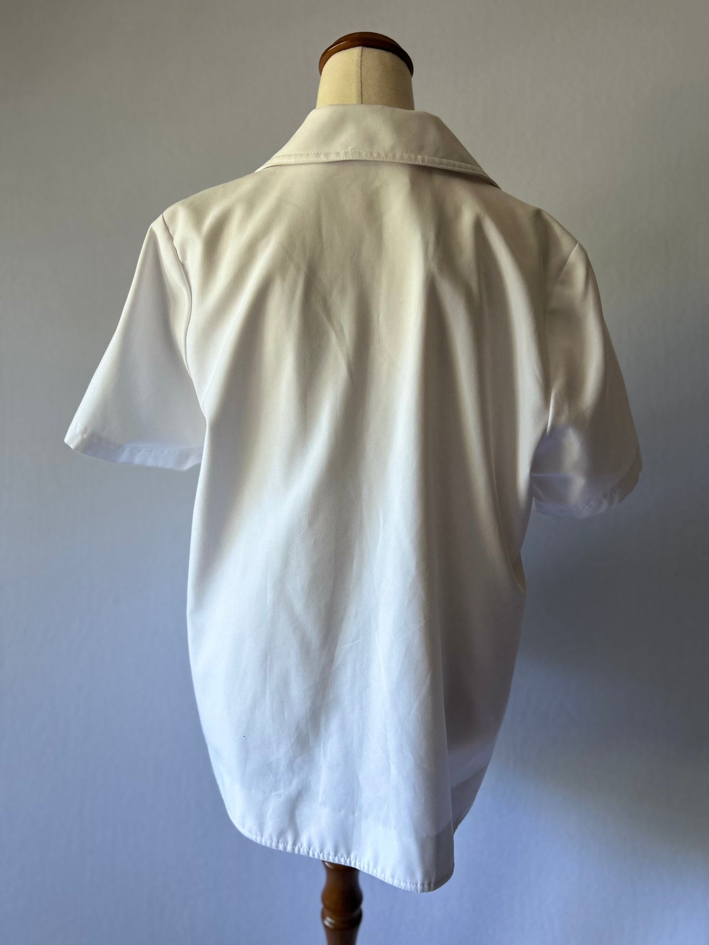 Handmade White Short-Sleeve Jacket – Size M (Cotton & Viscose)