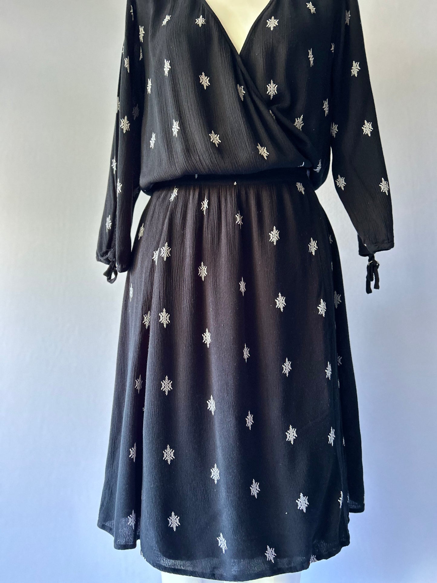 Max Black Abstract Geometric Wrap Midi Dress - Size 10