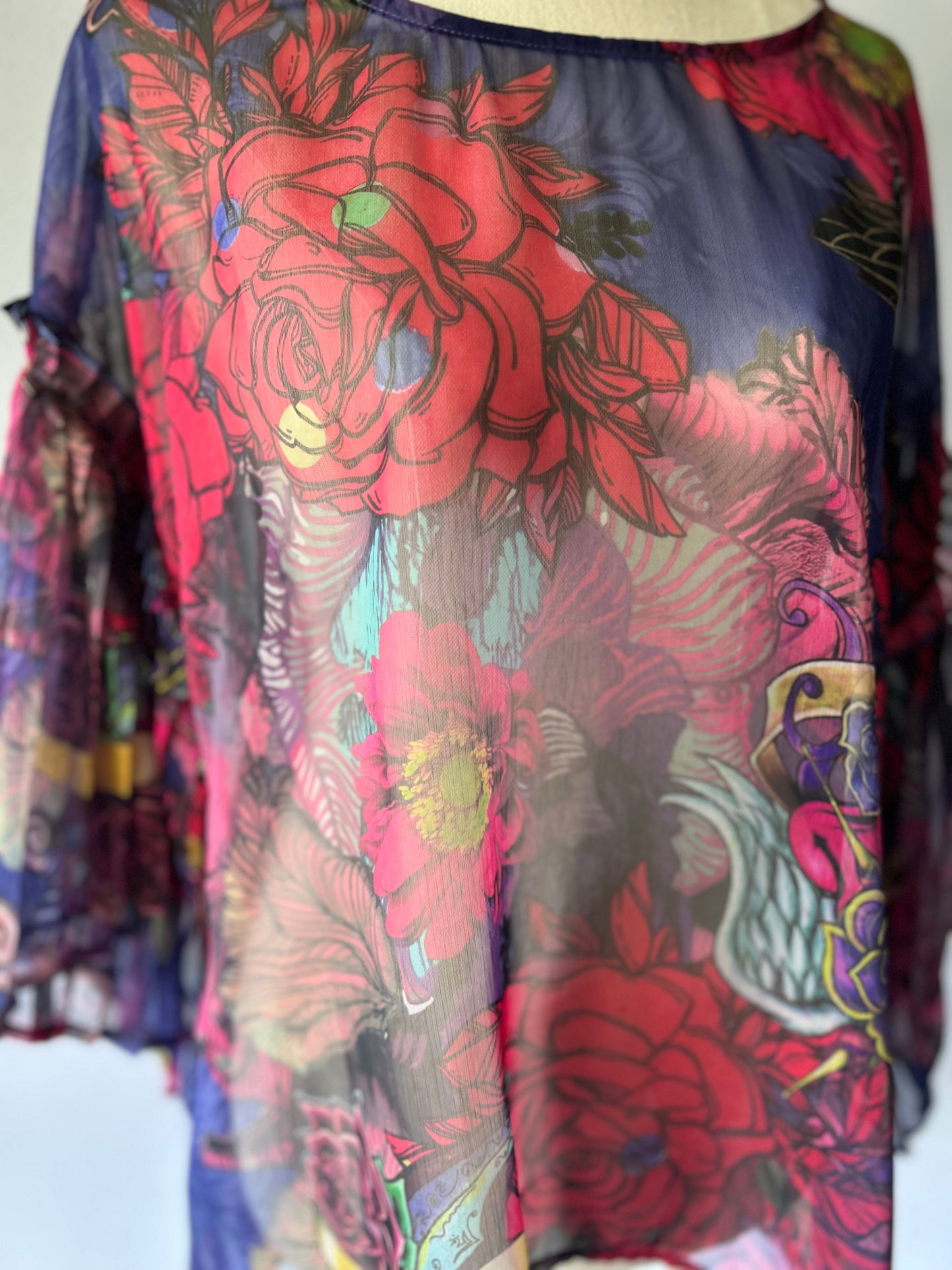 Floral Blouse – Size Small