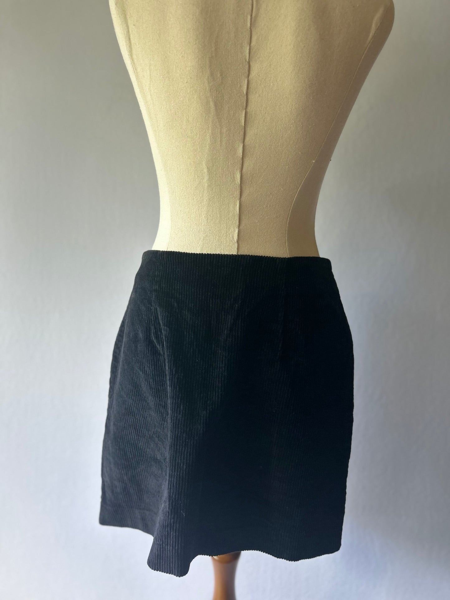Ruby Black Corduroy Zip-Front Mini Skirt - Size 10