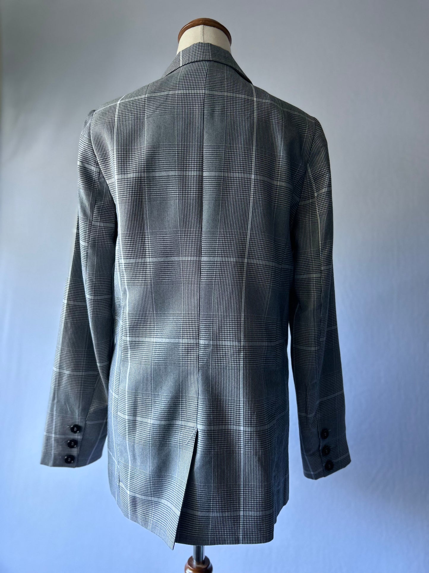 Tweed Blazer | Size 8 | Grey, White & Black Check | Polyester Viscose Blend