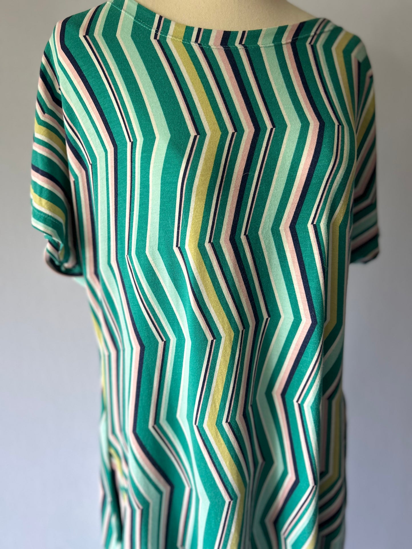 Striped Midi Dress with Side Pockets – Size M