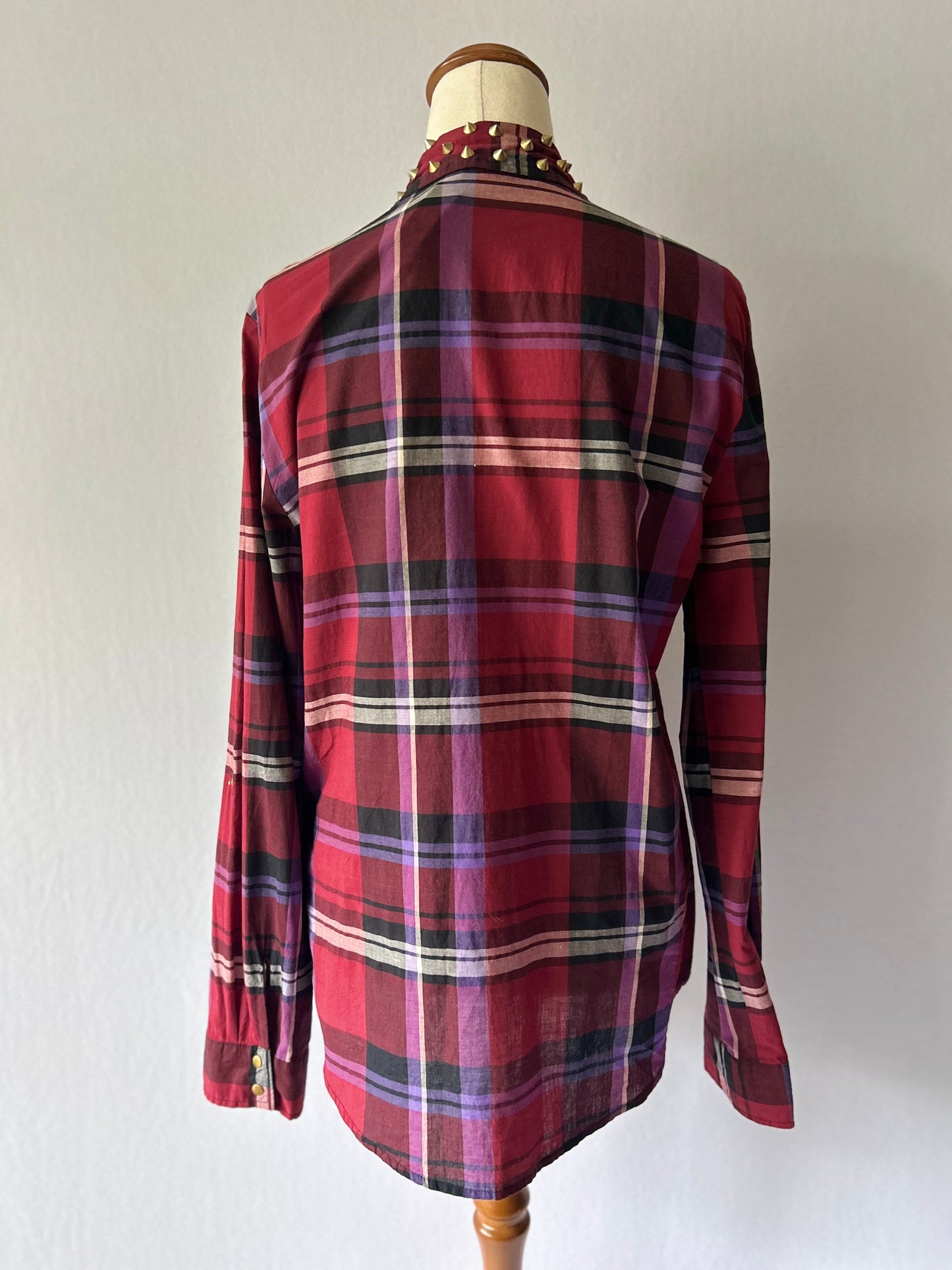 Studded Collar Plaid Cotton Shirt - Crimson & Purple - Size Small