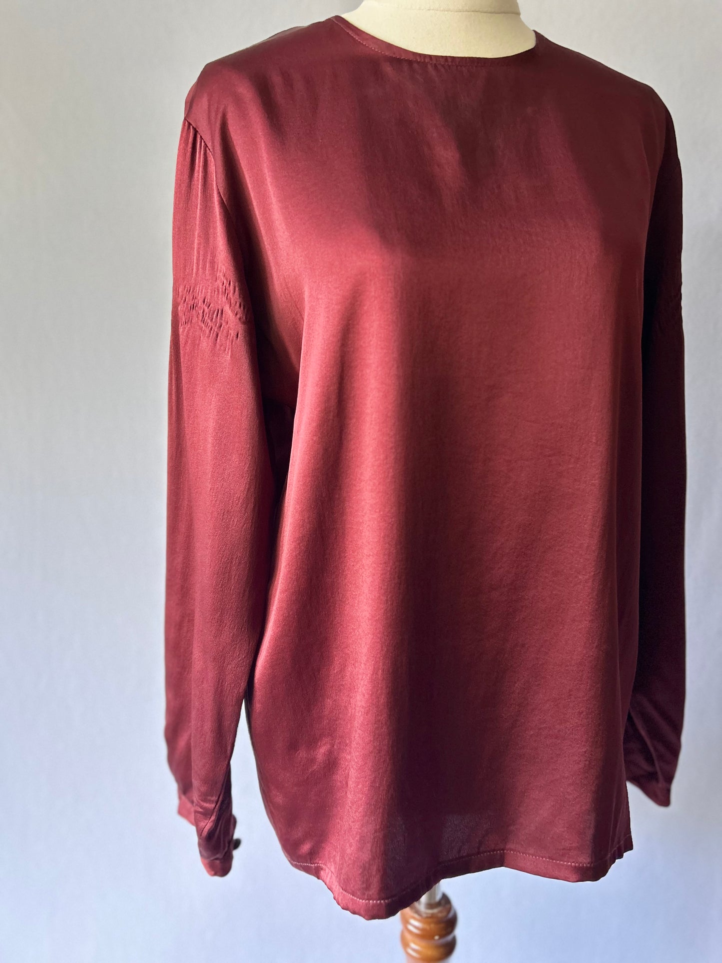 Ranier Vintage 100% Pure Silk Long-Sleeve Embroidered Blouse - Size 8