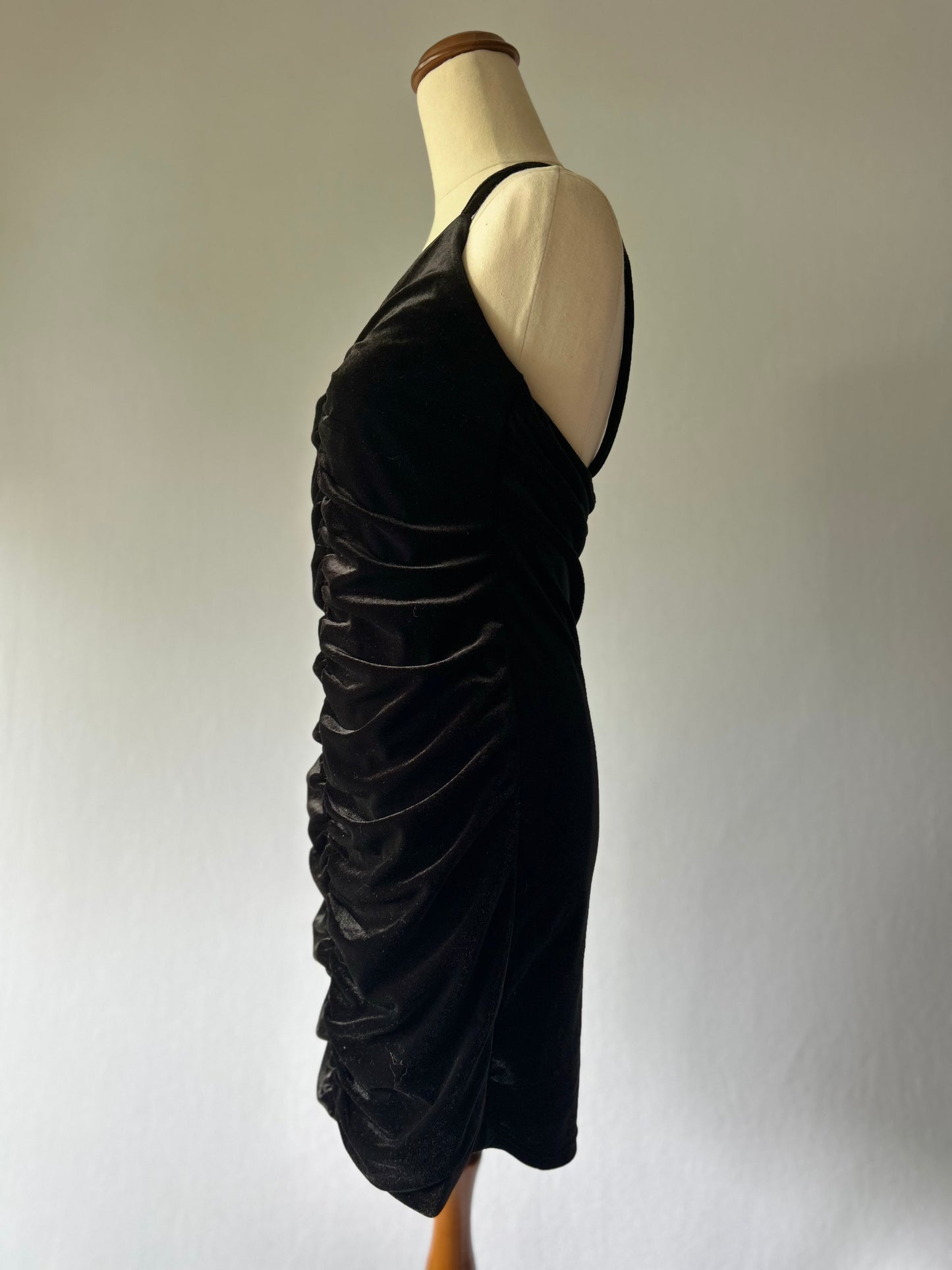 Black Crushed Velvet Ruched Bodycon Midi Dress - Size M