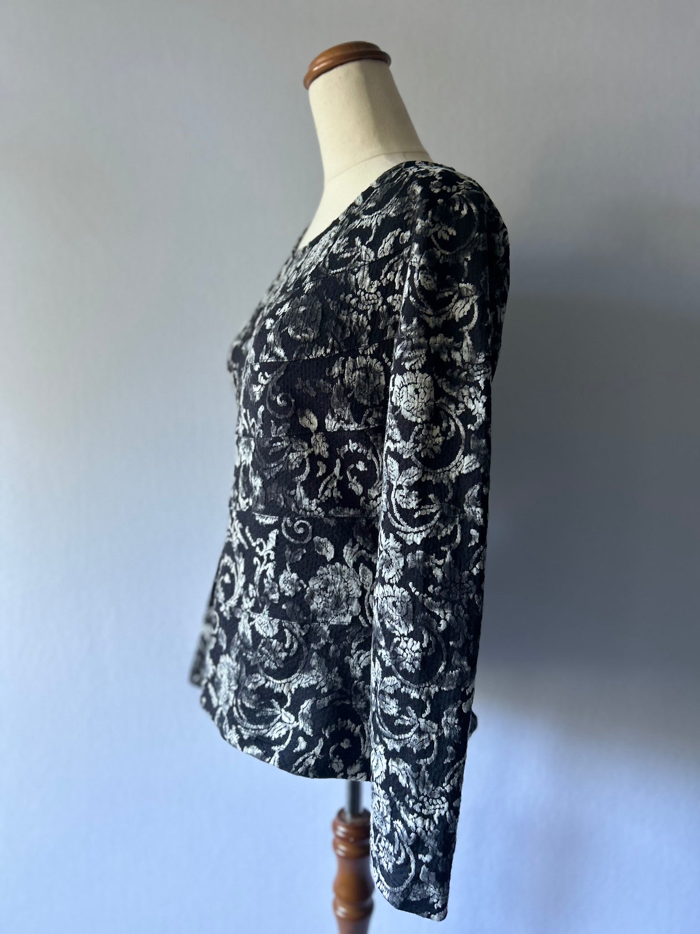 Jane Daniels Textured Baroque Damask Tiered Top - Size 10