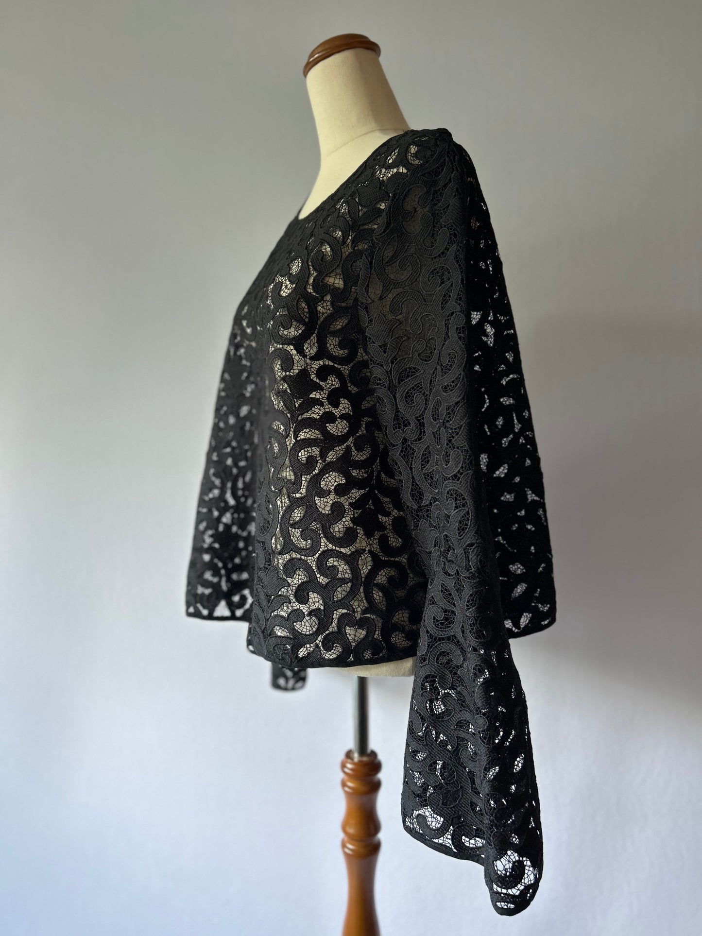 Country Road Guipure Lace Bell-Sleeve Blouse - Black - Size 12