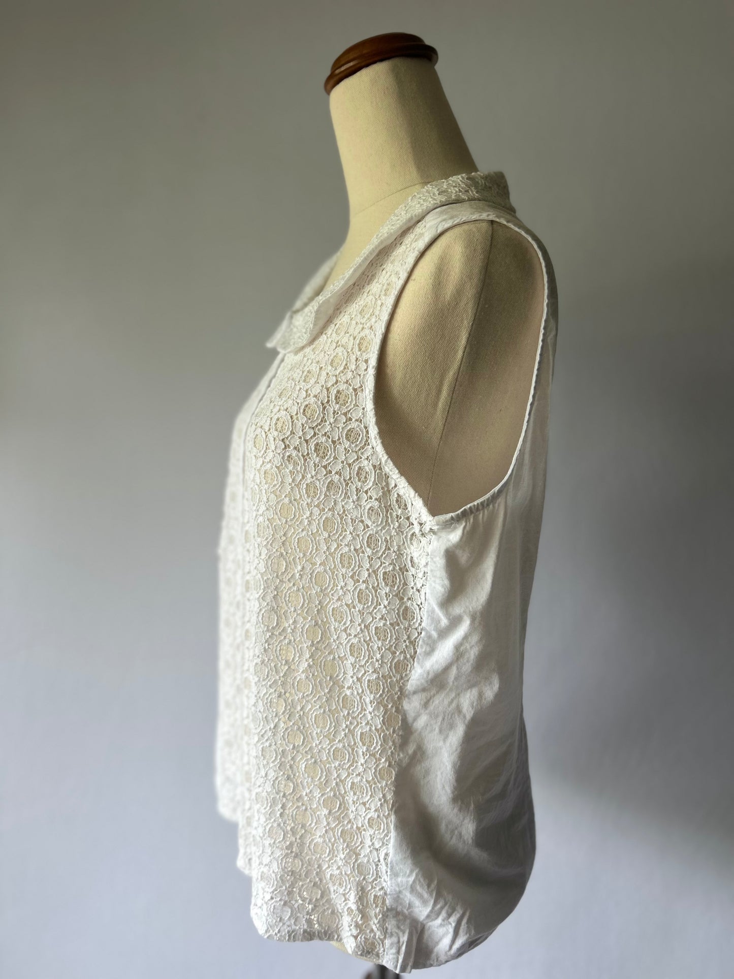 White Lace Sleeveless Blouse – Size 12