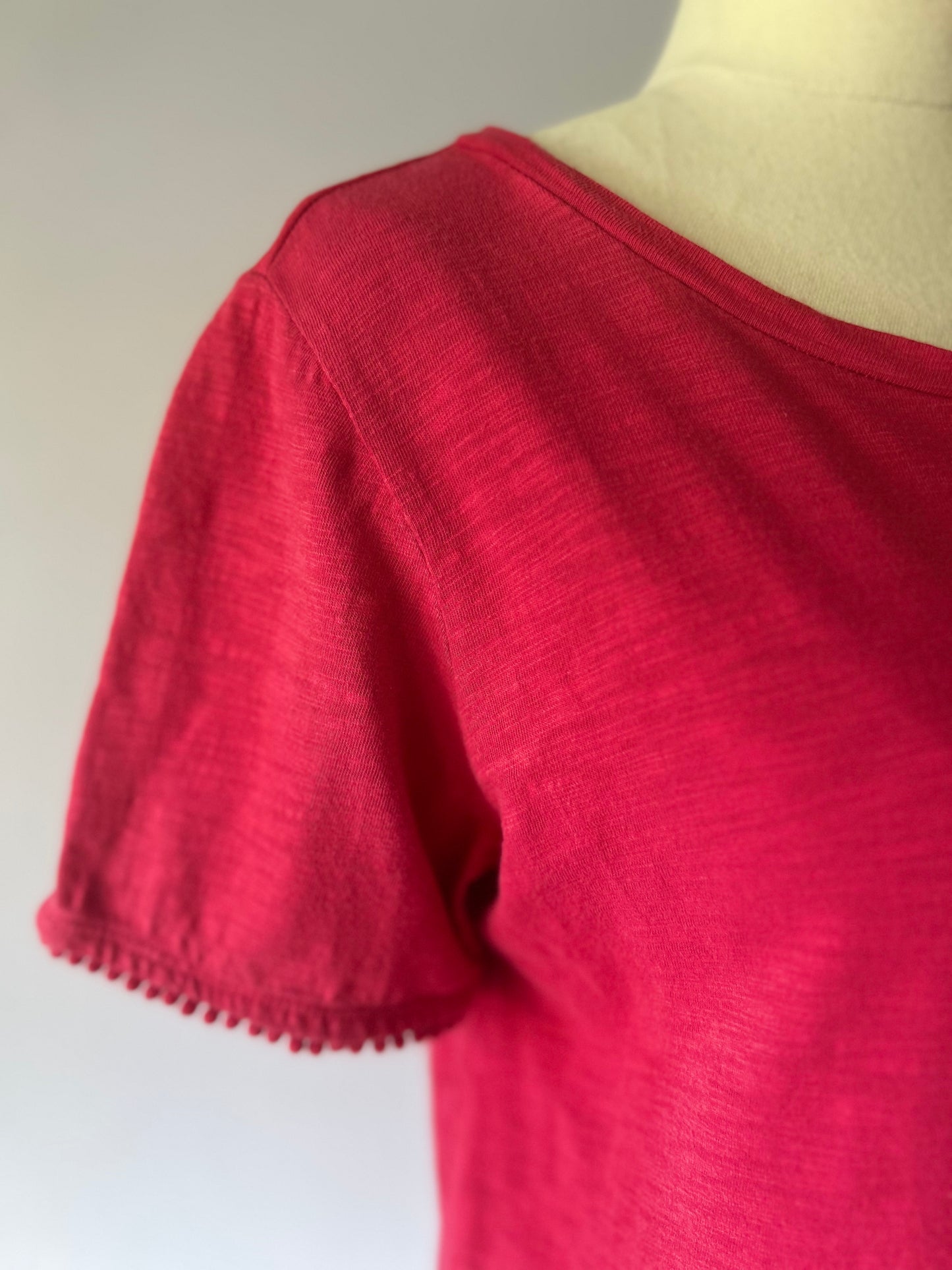 Max Cotton Red T-Shirt – XS – 100% Cotton