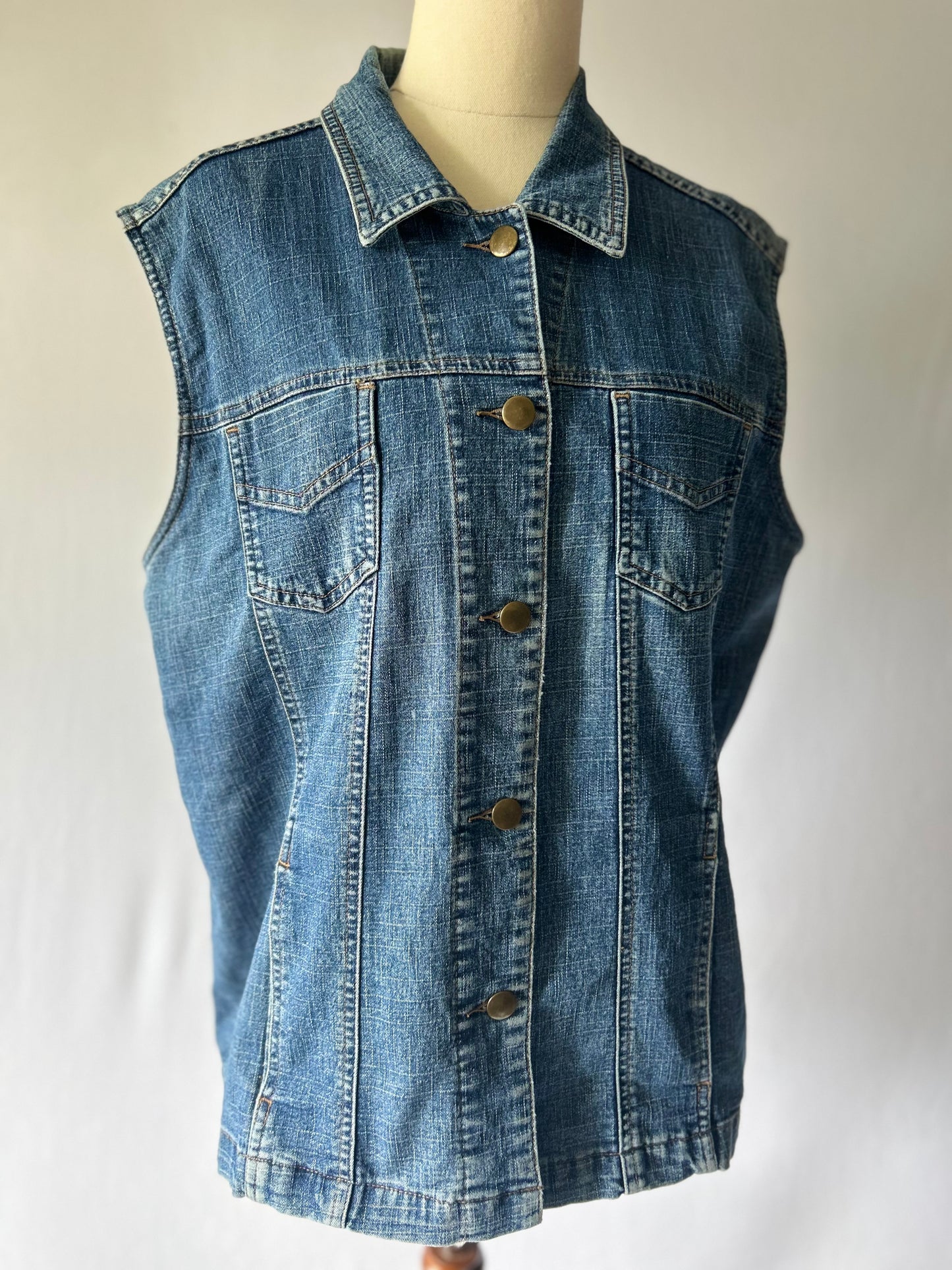Denim Vest – Size 16, 95% Cotton 5% Elastane