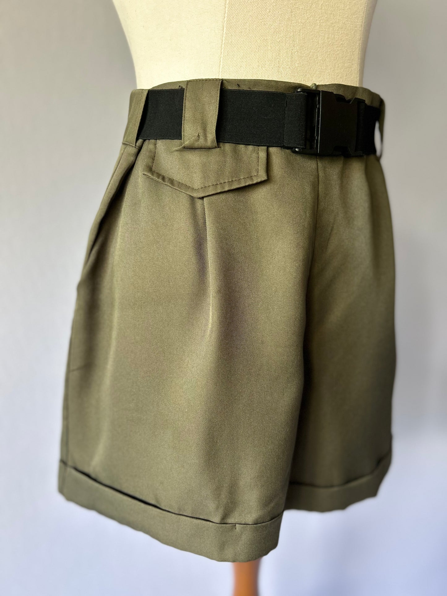 Khaki Utility Belted Shorts - Kids Size 14 (Fits NZ 8/10) - Polyester
