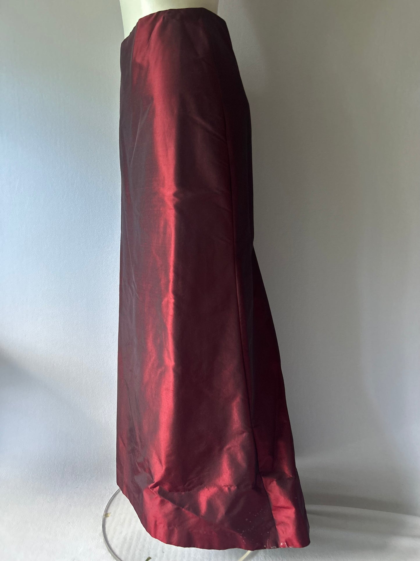 Kate Dowman Made in NZ Iridescent Burgundy Maxi Skirt - Size 8