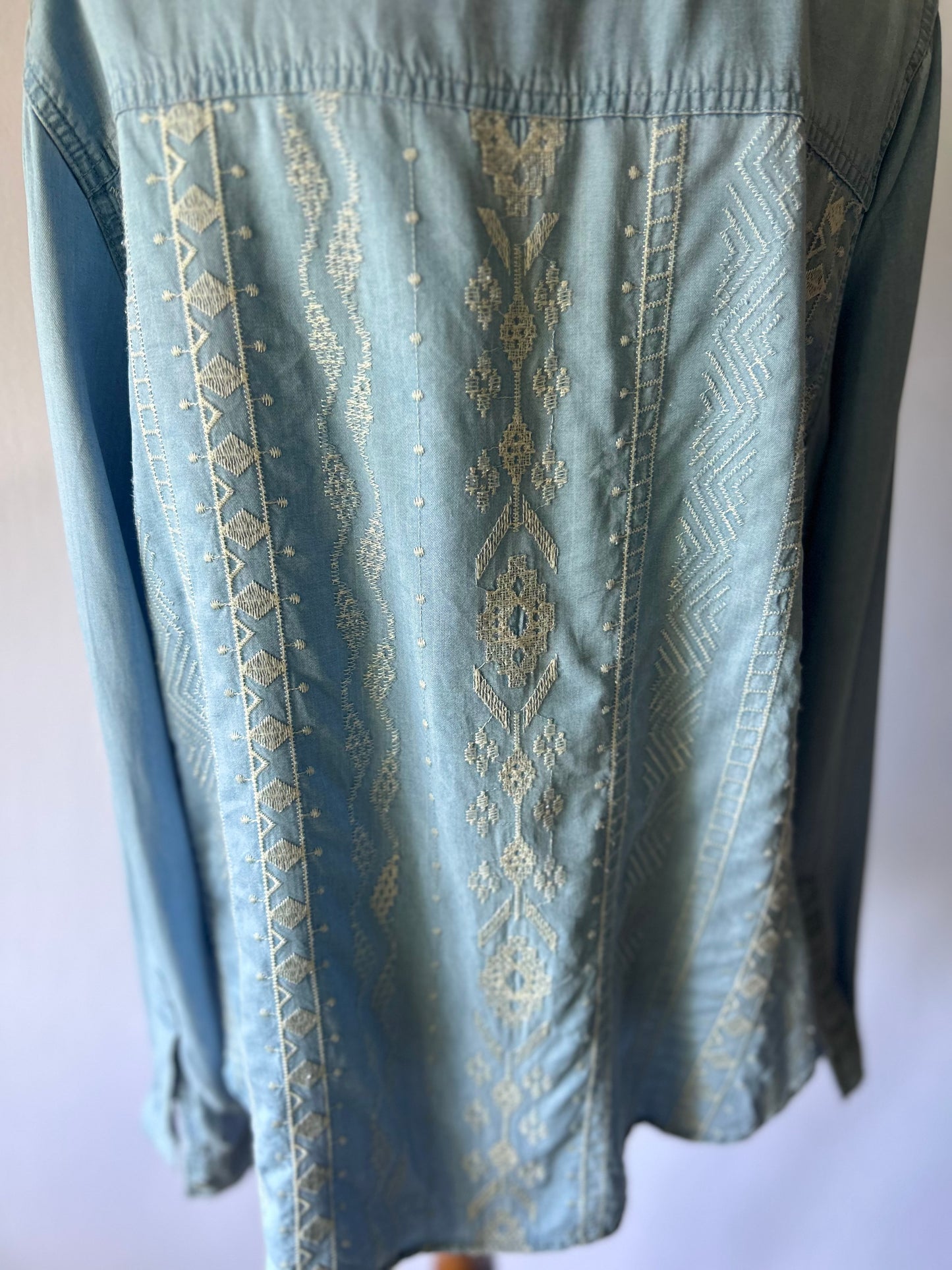 Light Denim Shirt with Embroidered Back – Size M
