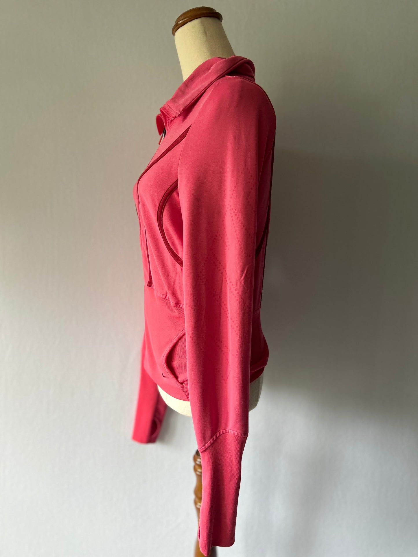 Nike Women's Fit Dry Athletic Jacket | Coral Pink | Size Small