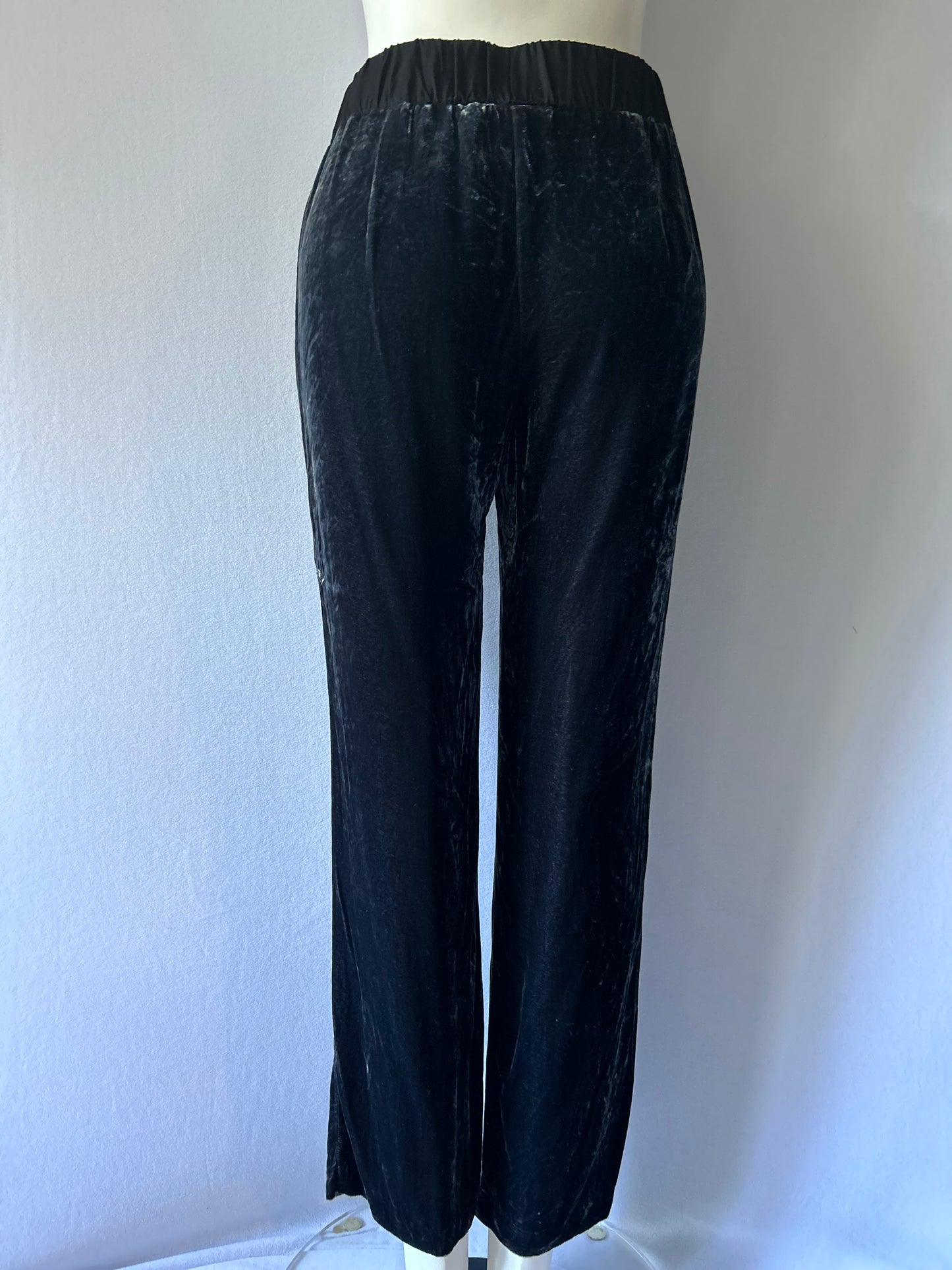 Caroline Sills Silk-Blend Velvet Straight Leg Pants - Size 8