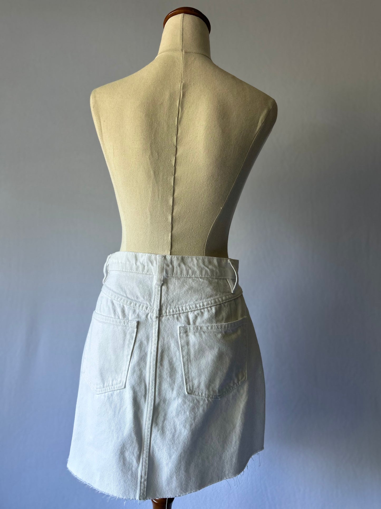 White Denim Mini Skirt – Size 8