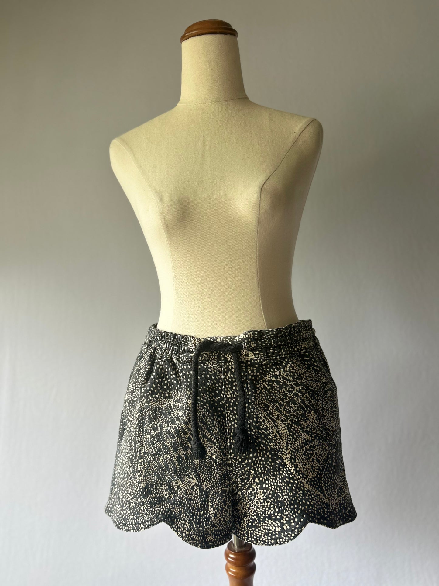 Stolen Girlfriends Club Polka Dot Shorts – Size 8