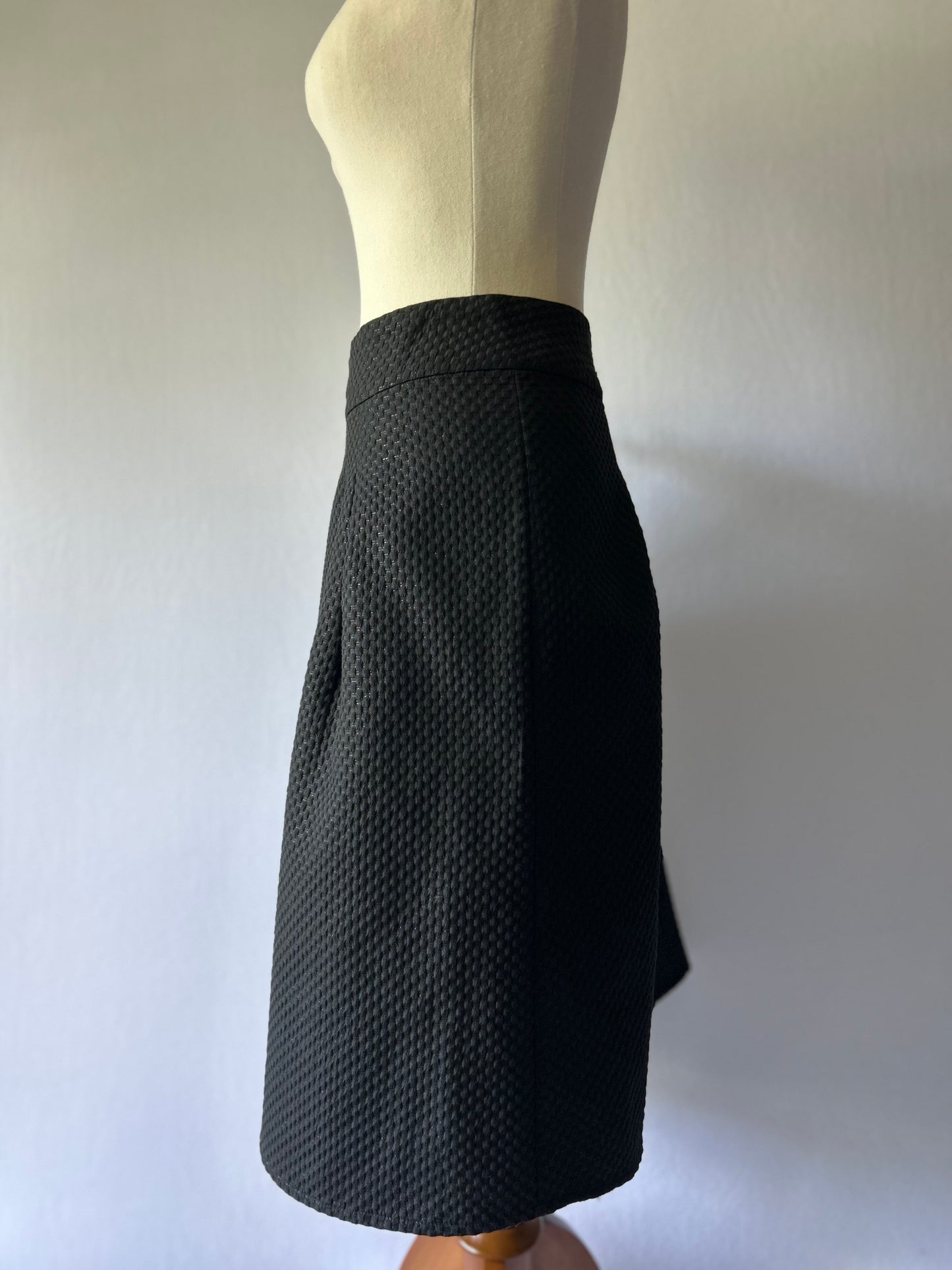 Textured Black Skirt Size 14