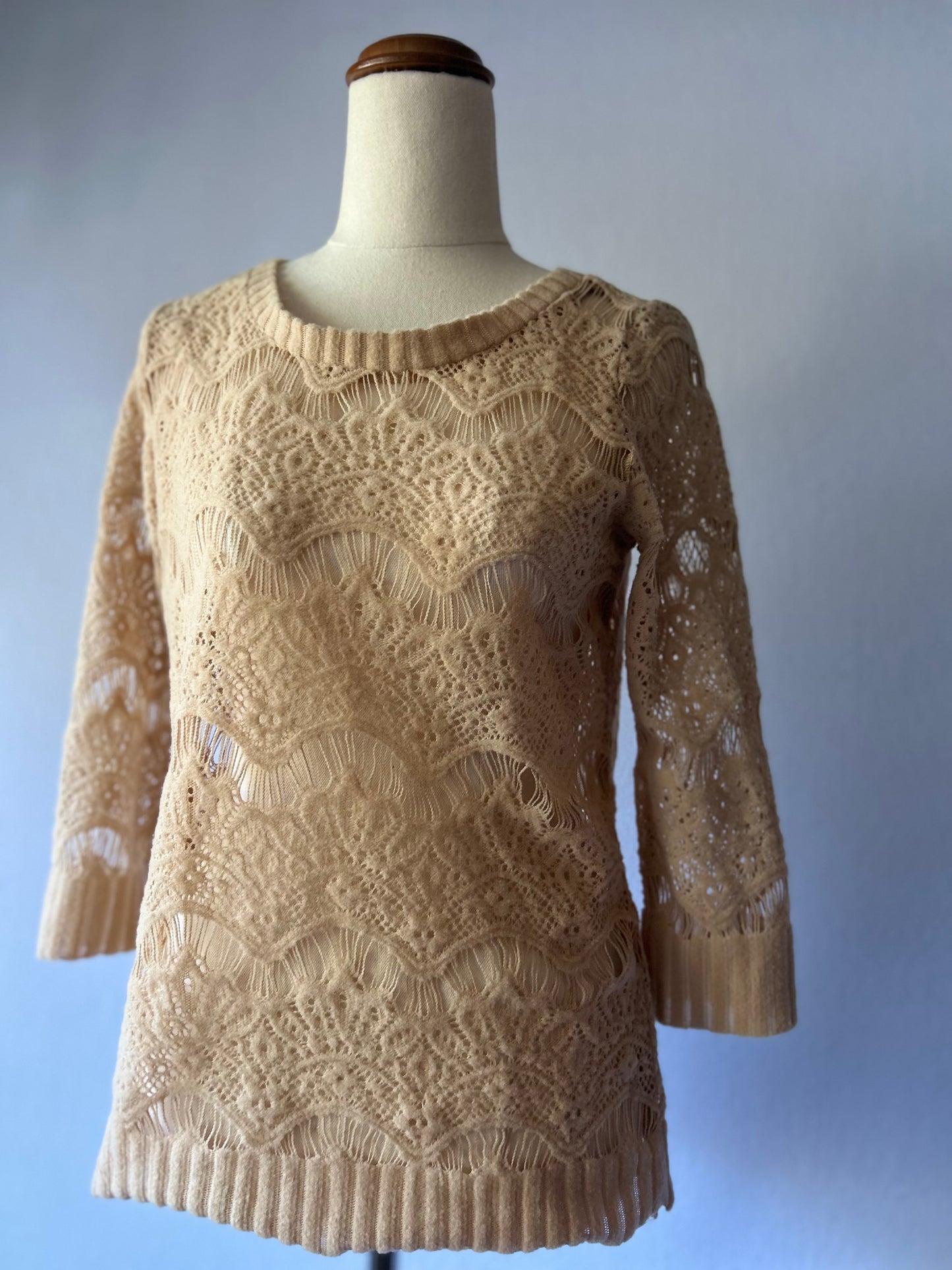 Beige Open-Knit Scalloped Lace Sweater - Size  small