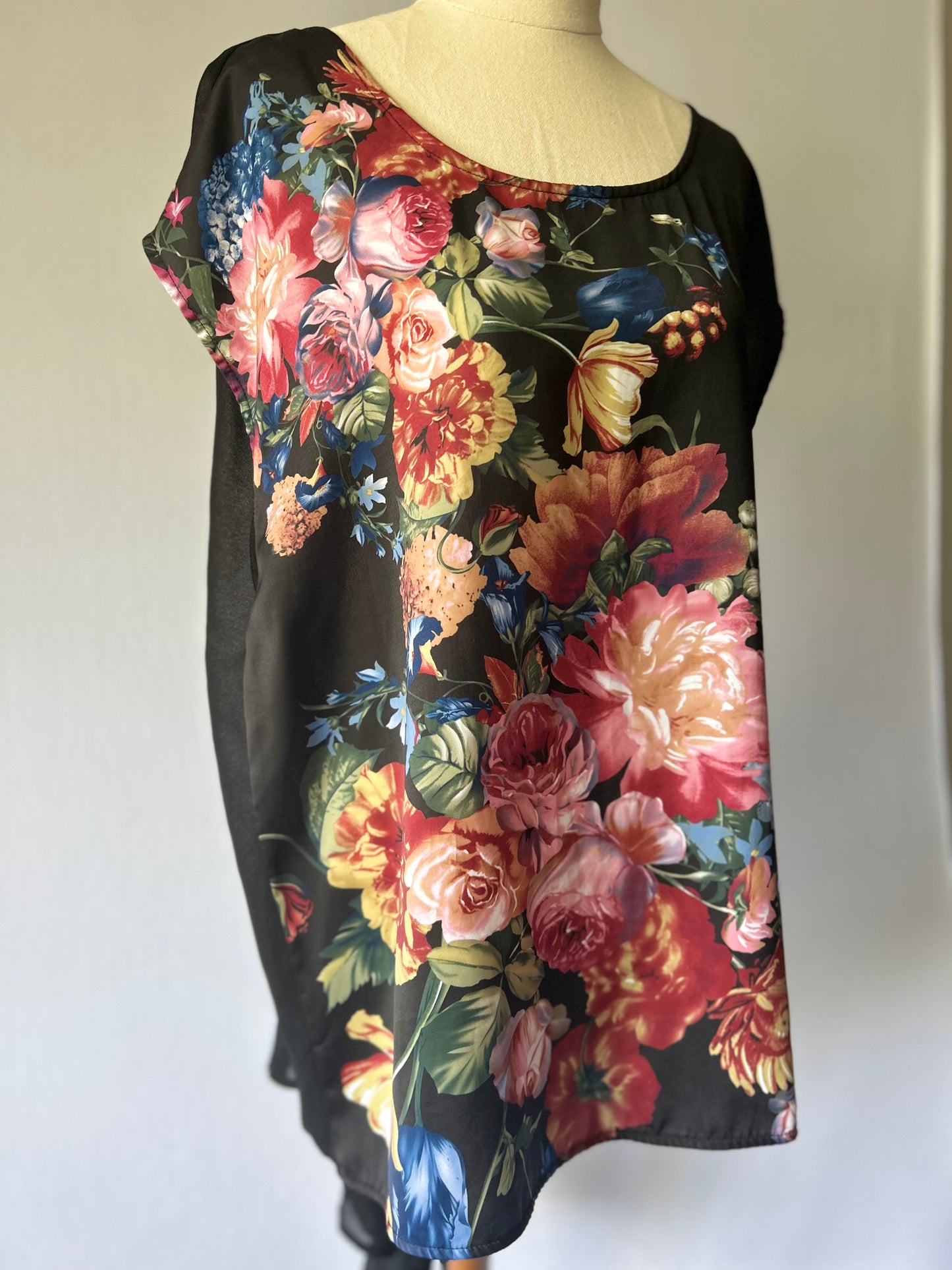 Floral Print Top – Size 16 | Polyester |