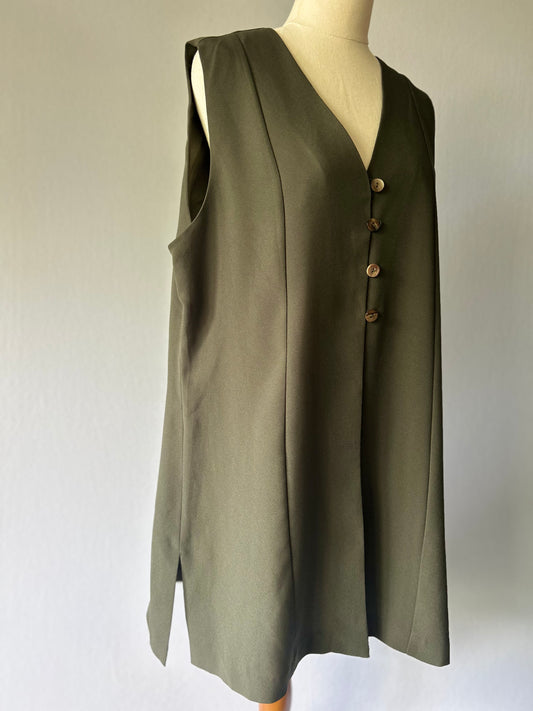 IQ Vintage Olive Green Sleeveless Tailored Vest - Size 18