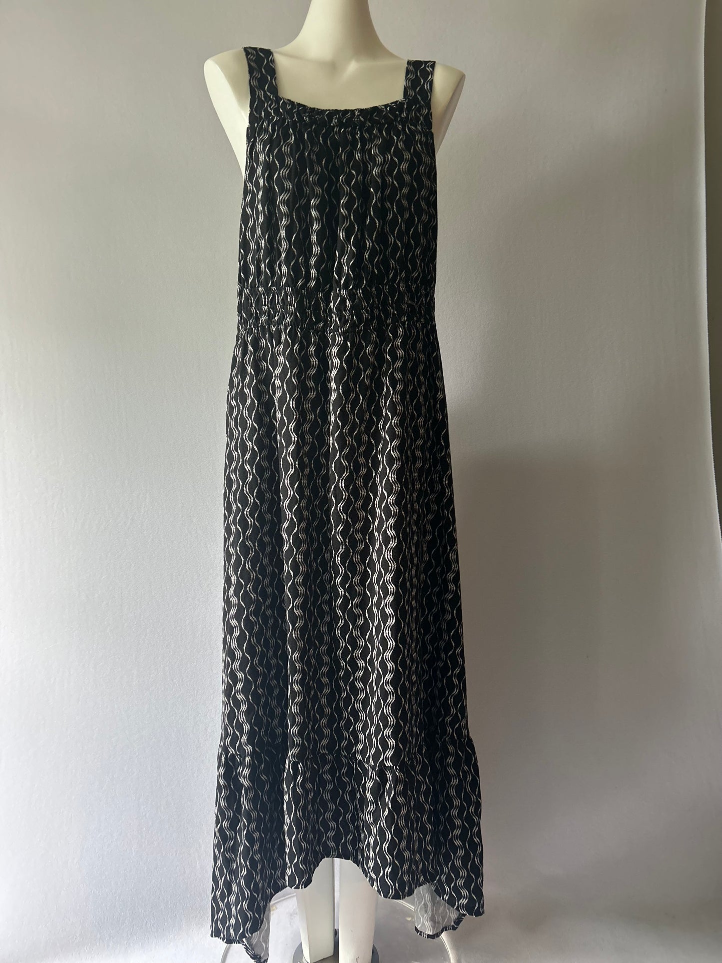 Monochrome Wave Print Viscose-Linen Maxi Dress - Size 14