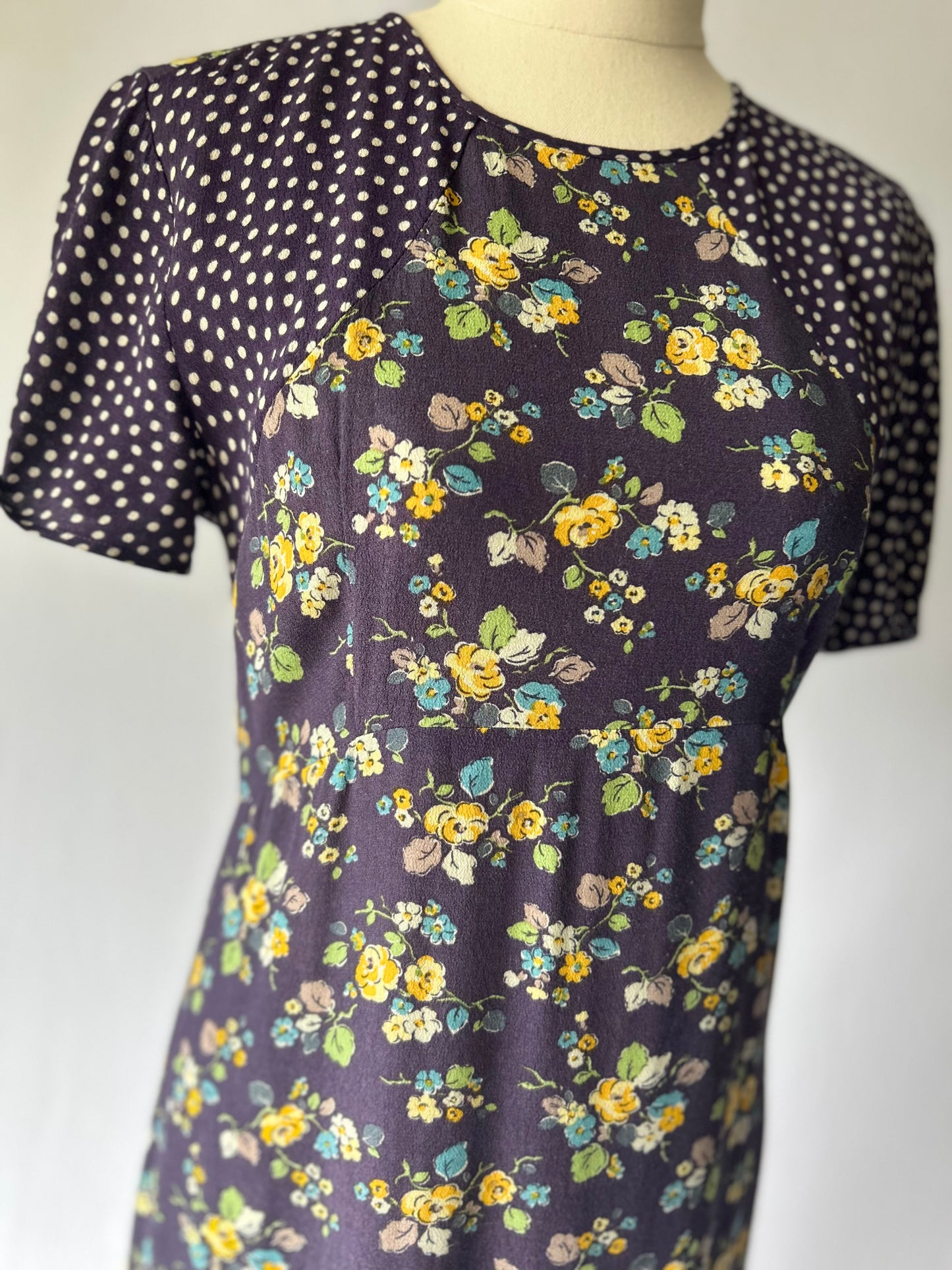 Navy Floral Dress – 100% Viscose, Size 8, Made in London