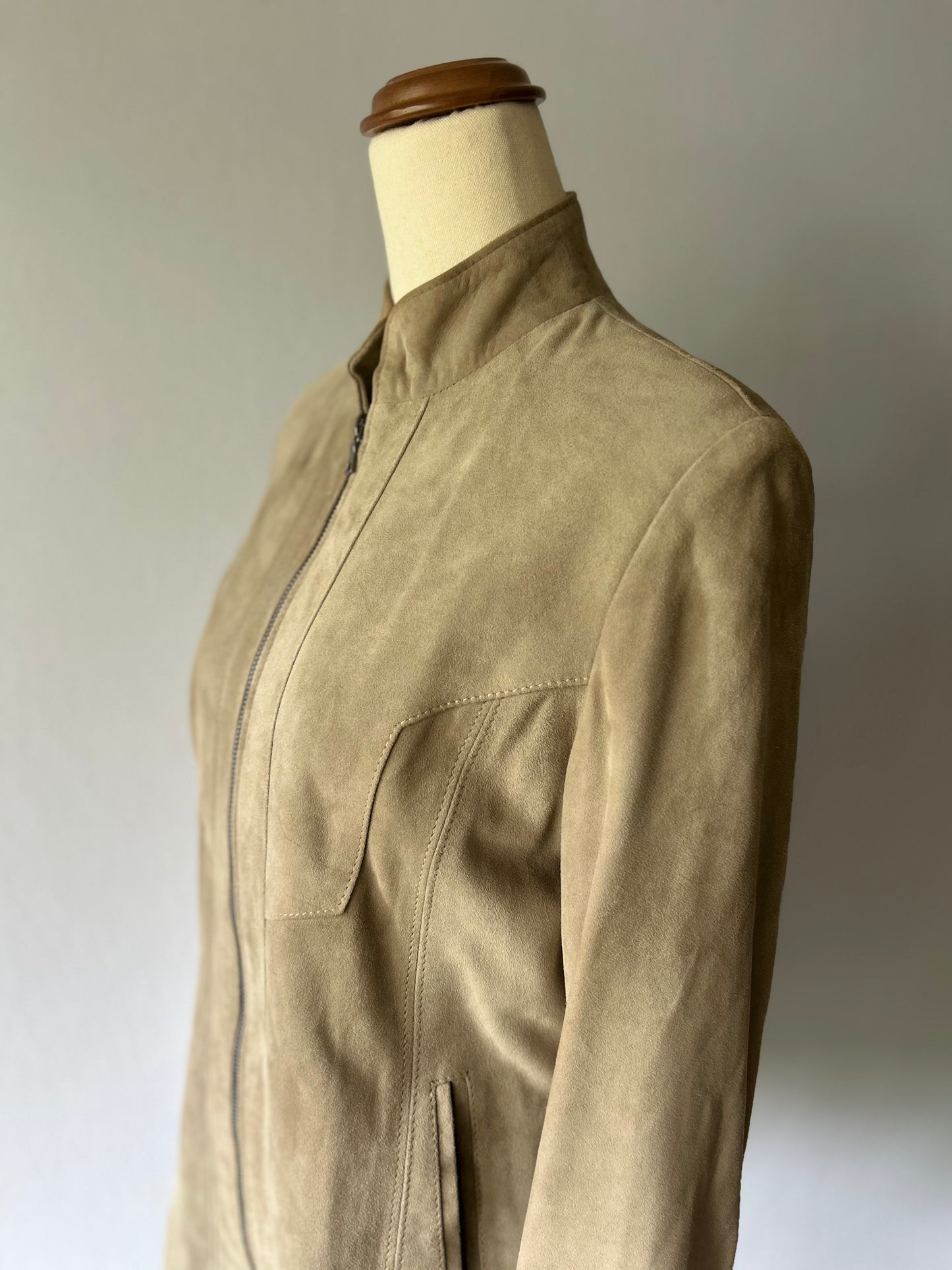 Soft Sand Genuine Suede Leather Zip-Front Jacket – Size 42