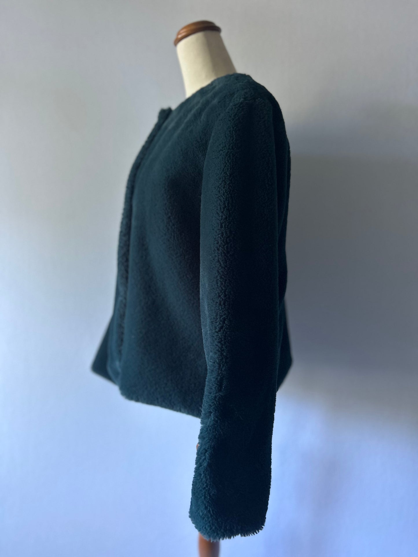 Minimalist Collarless Plush Faux Fur Jacket in Deep Teal - Size UK 12