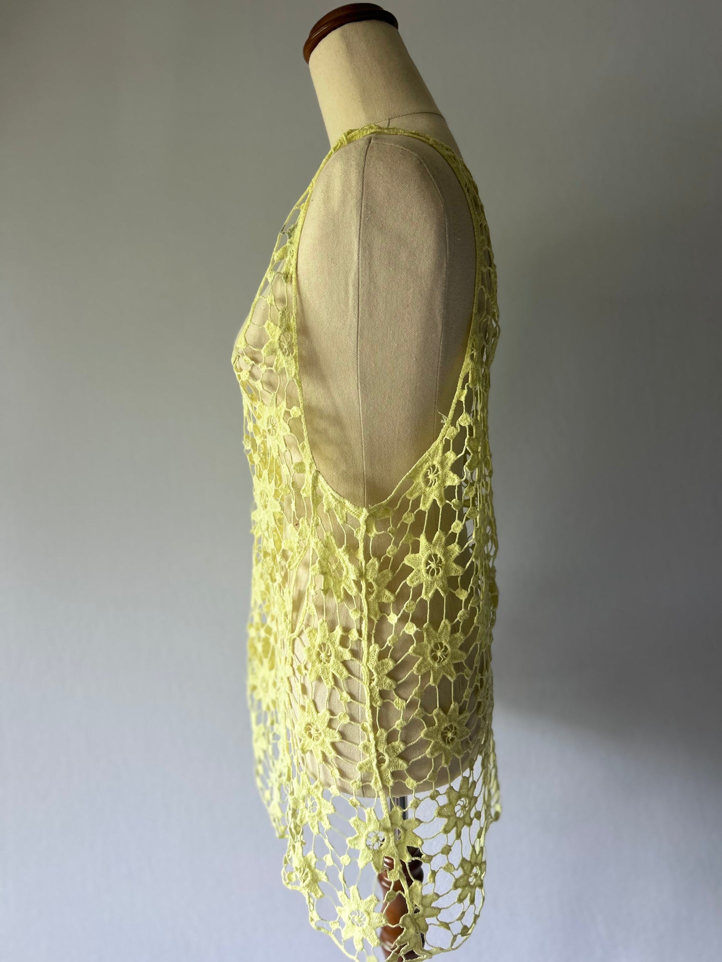 Crochet Floral Lace Tank Top - Boho Summer Layer - Size Large