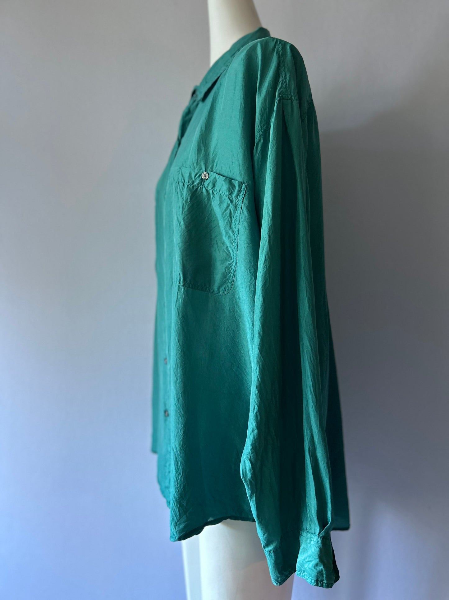 Oversized Emerald Green 100% Silk Button-Down Shirt - Size XL