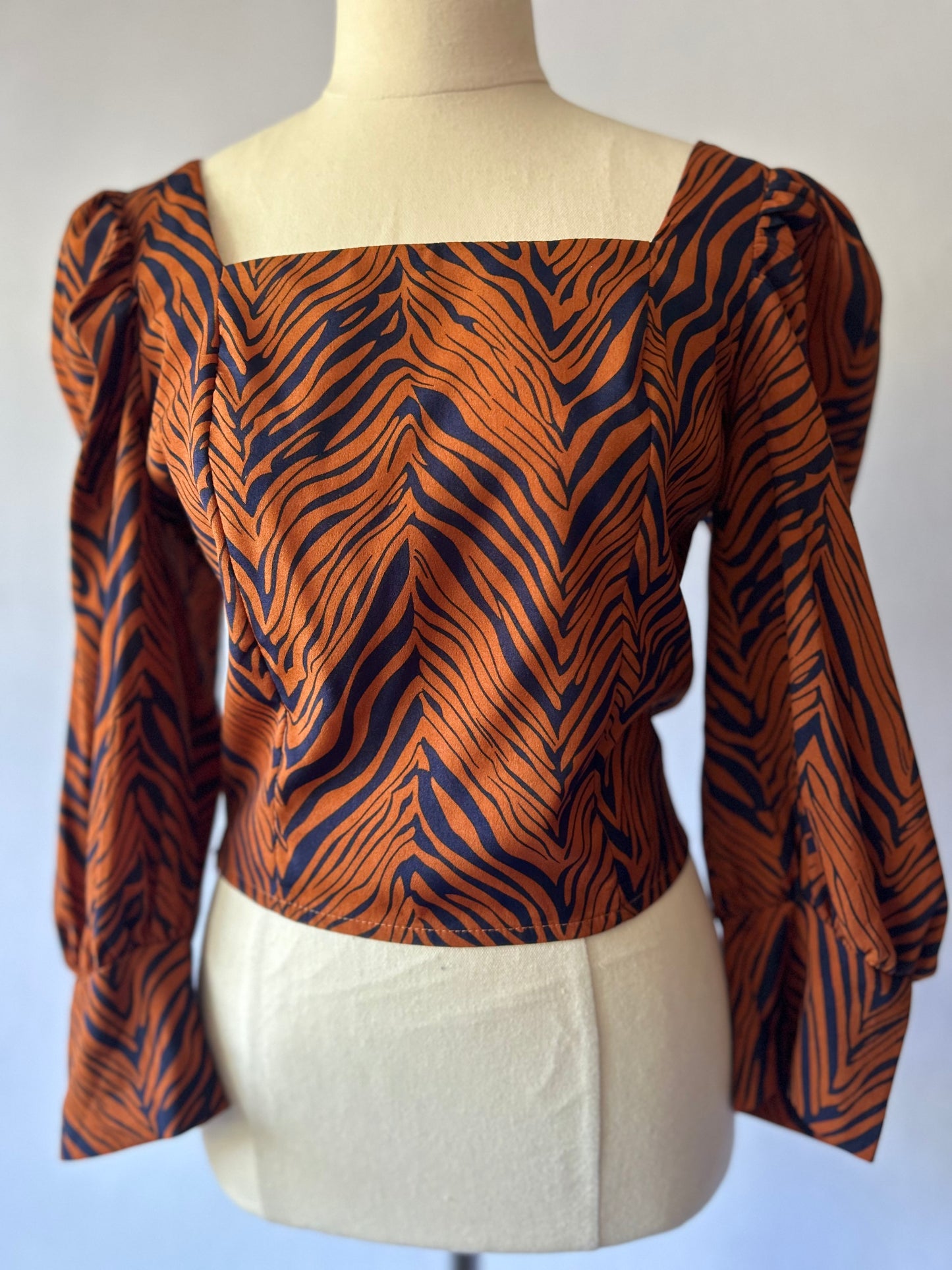 Animal Print Long Sleeve Top – Size 8