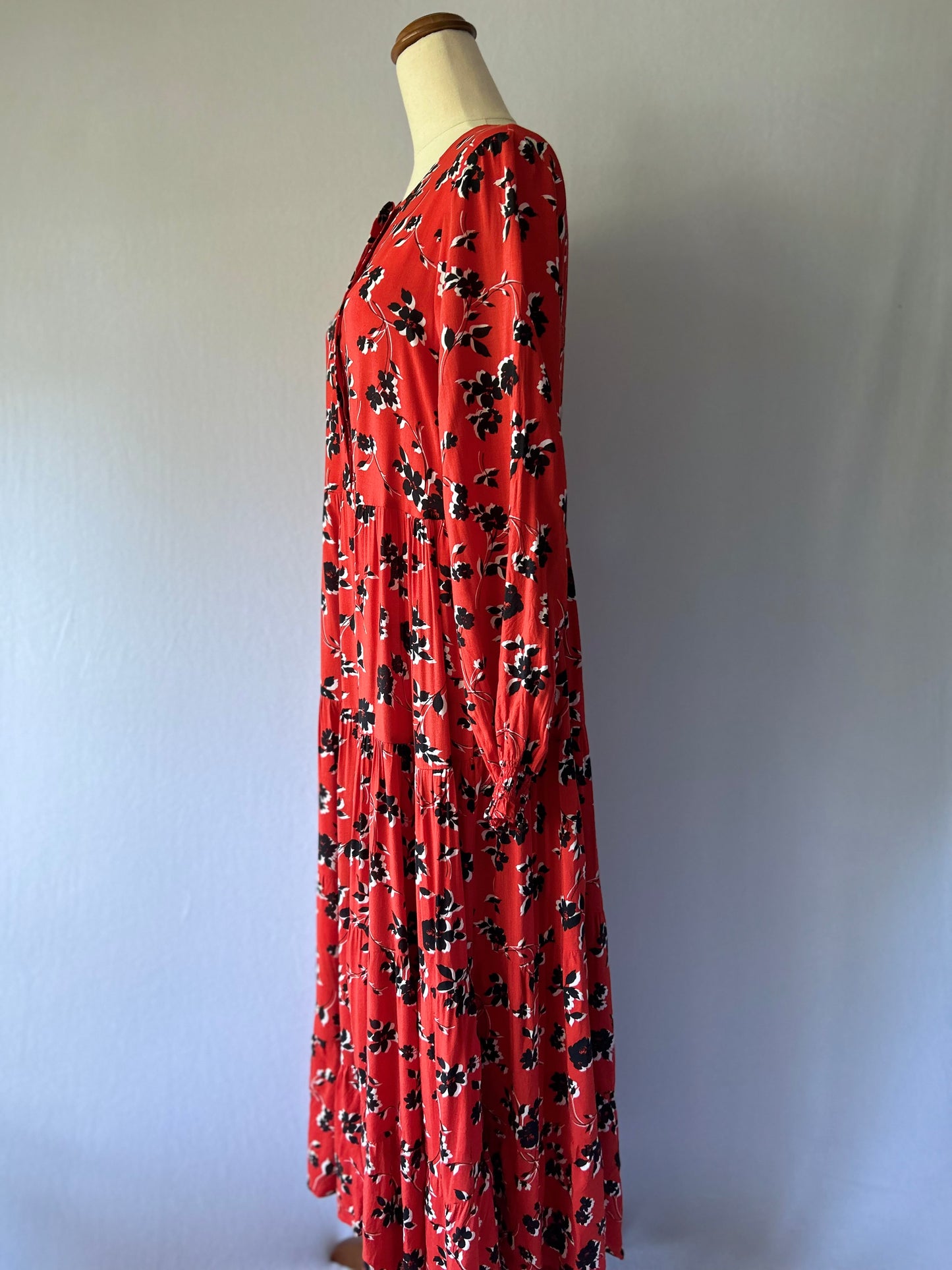 Red Floral Long Sleeve Midi Dress – Size Small