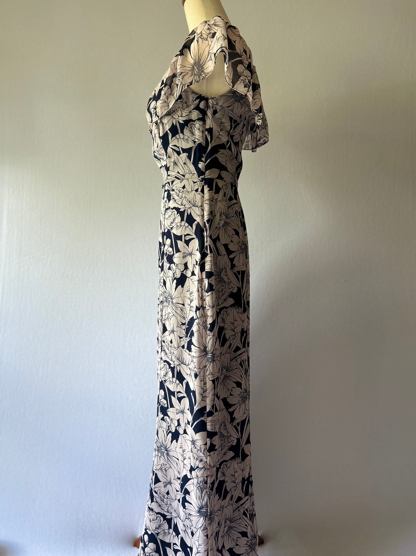 Floral Midi Dress – Size 6