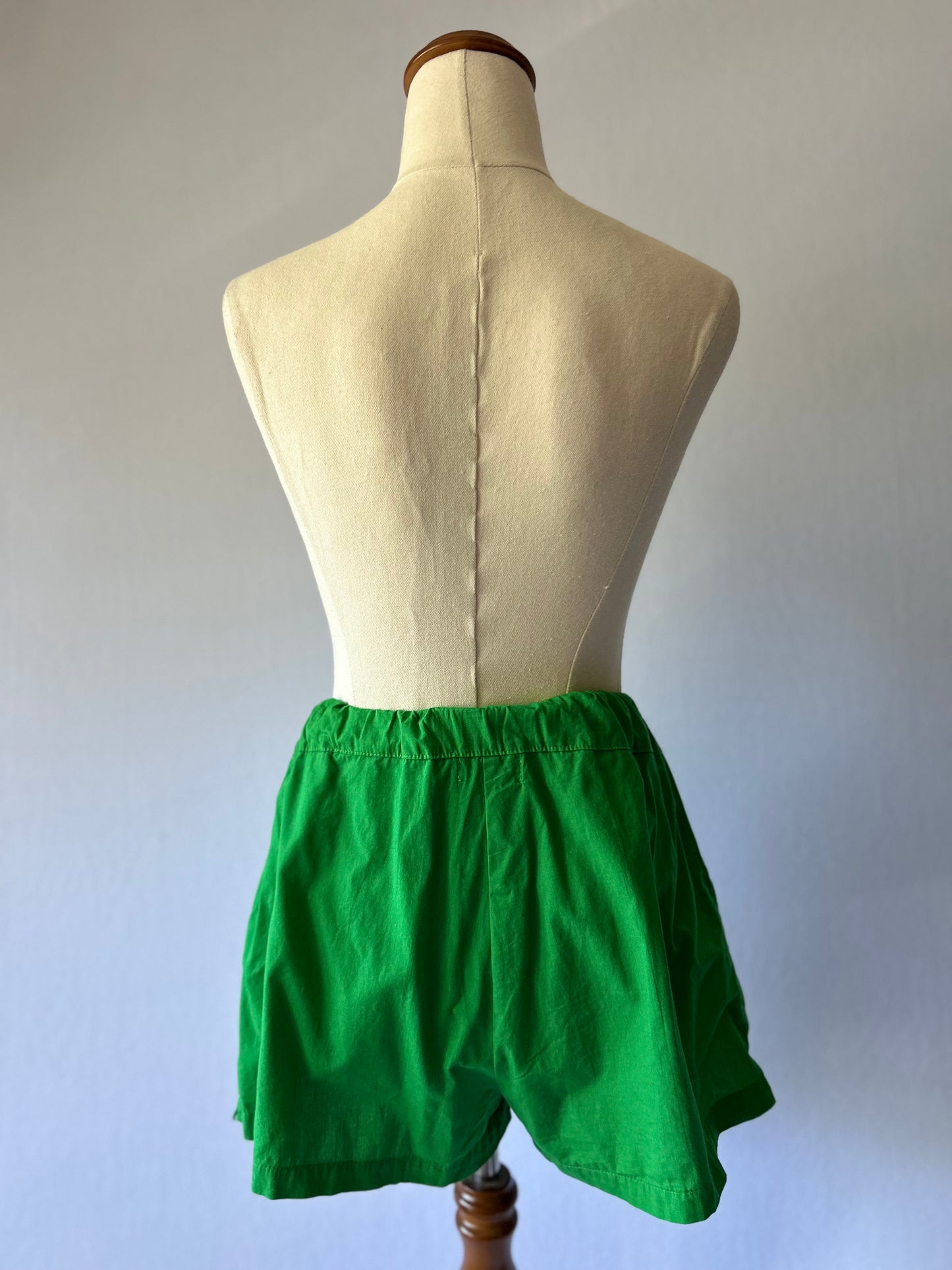 Bamboo Blonde Emerald Green Cotton Shorts (Size 8)