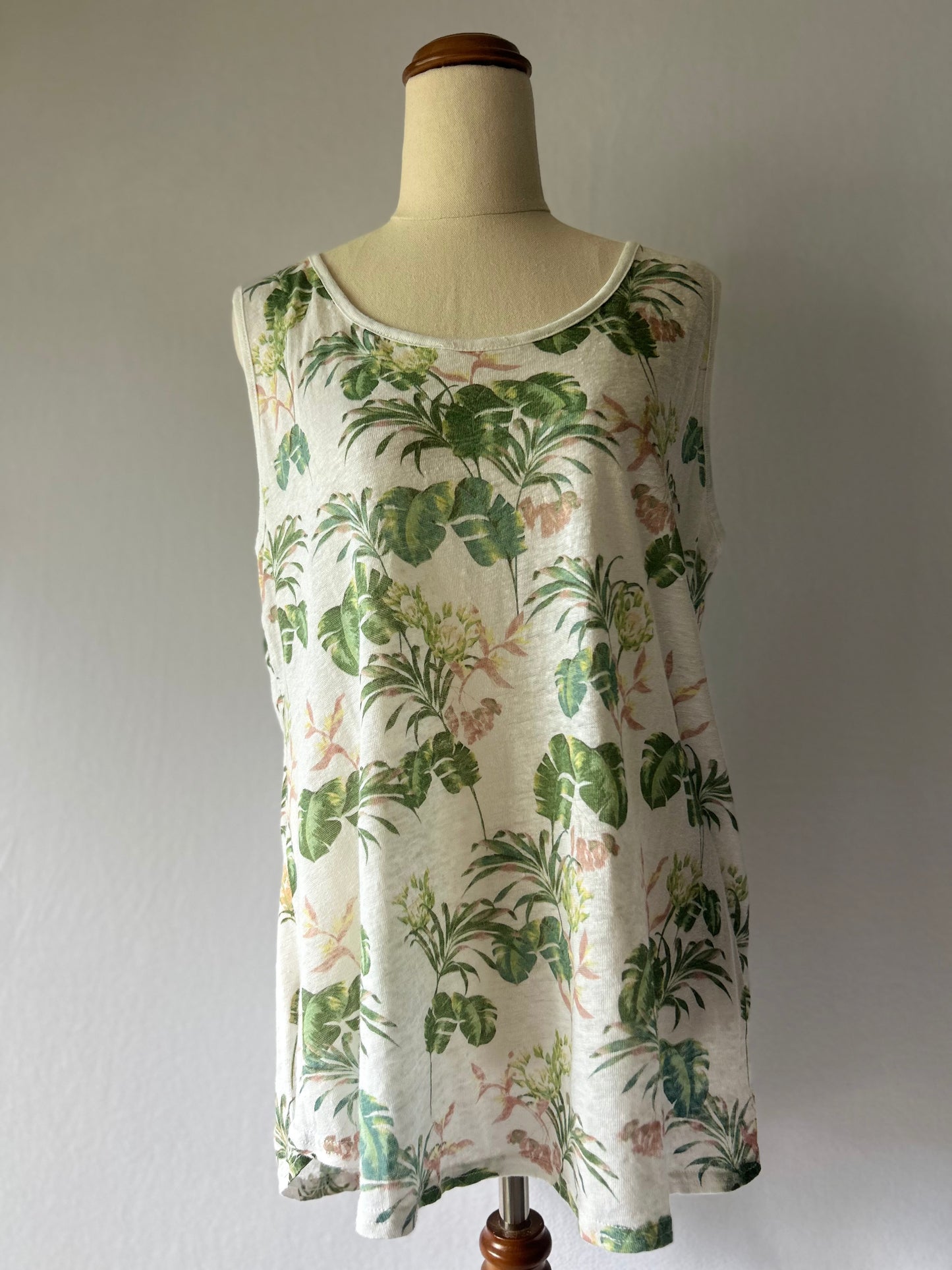 Tropical Print Linen Top Size L