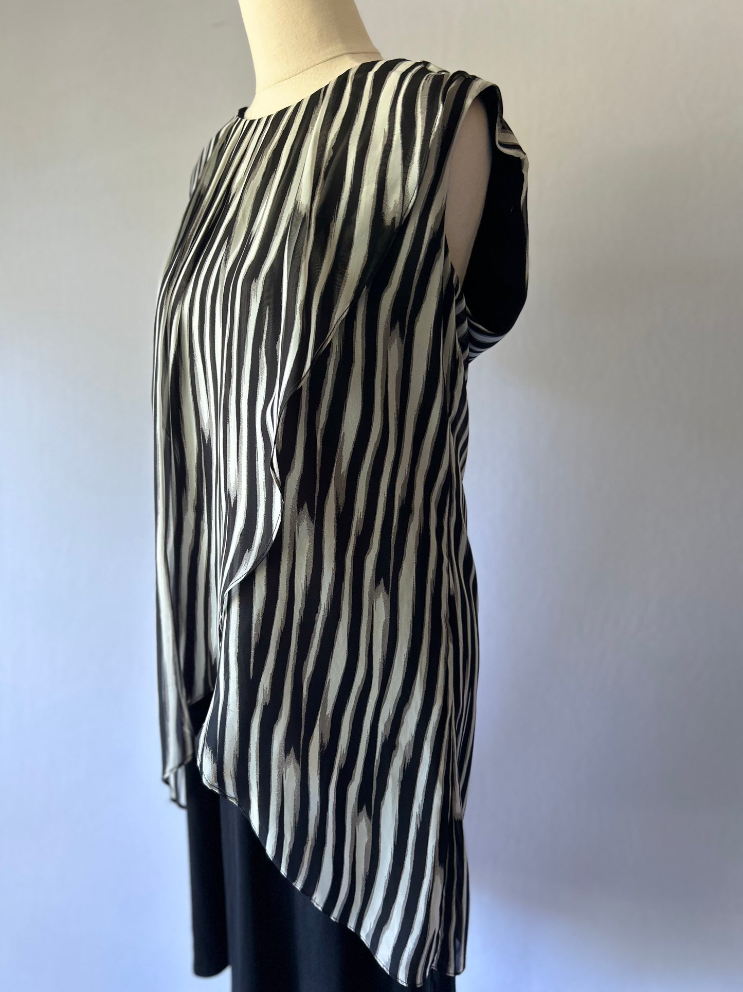 Black & White Abstract Layered Dress – Size 12
