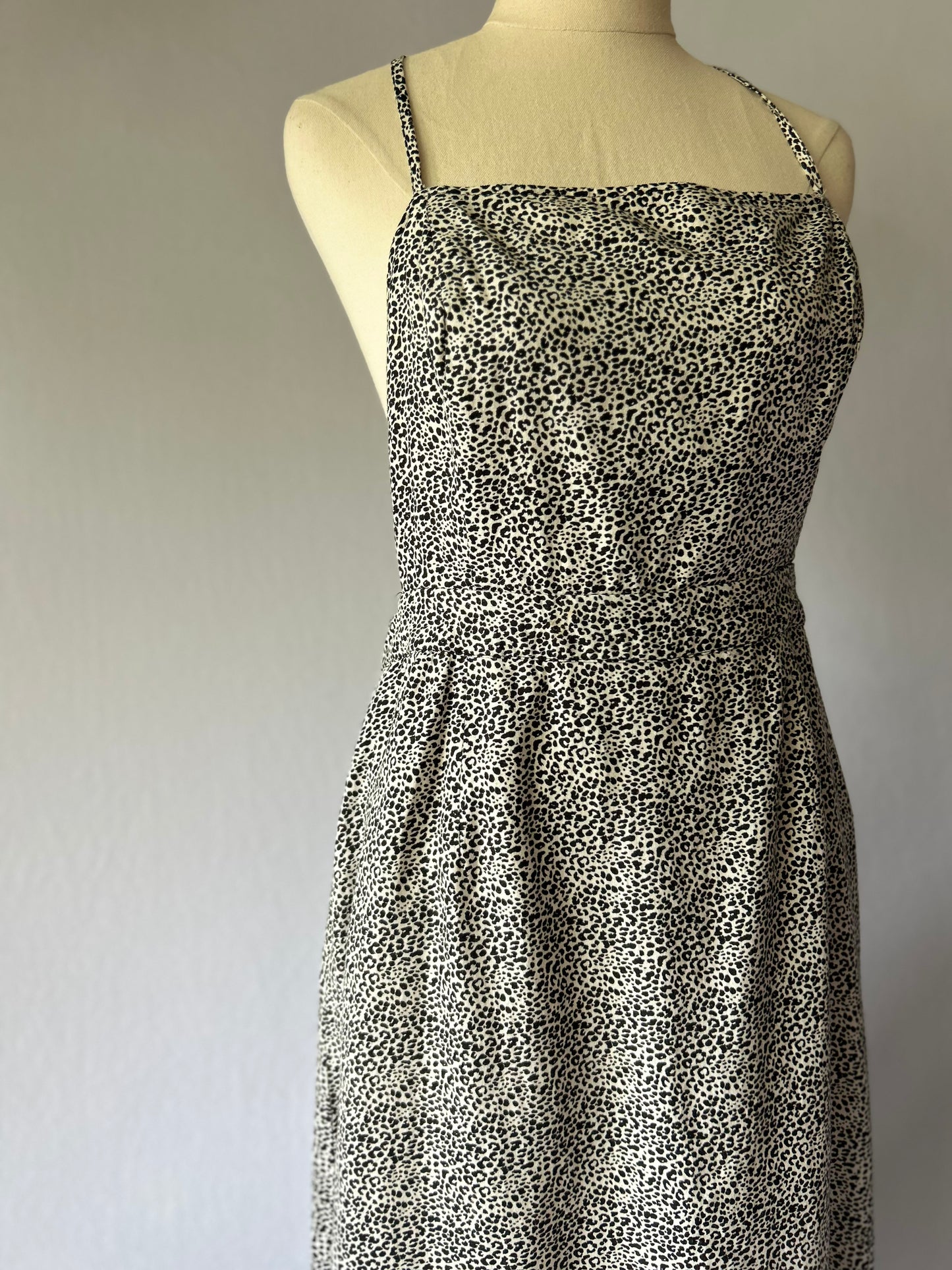Glassons Size 10 Black & White Animal Print Linen Blend Maxi Dress