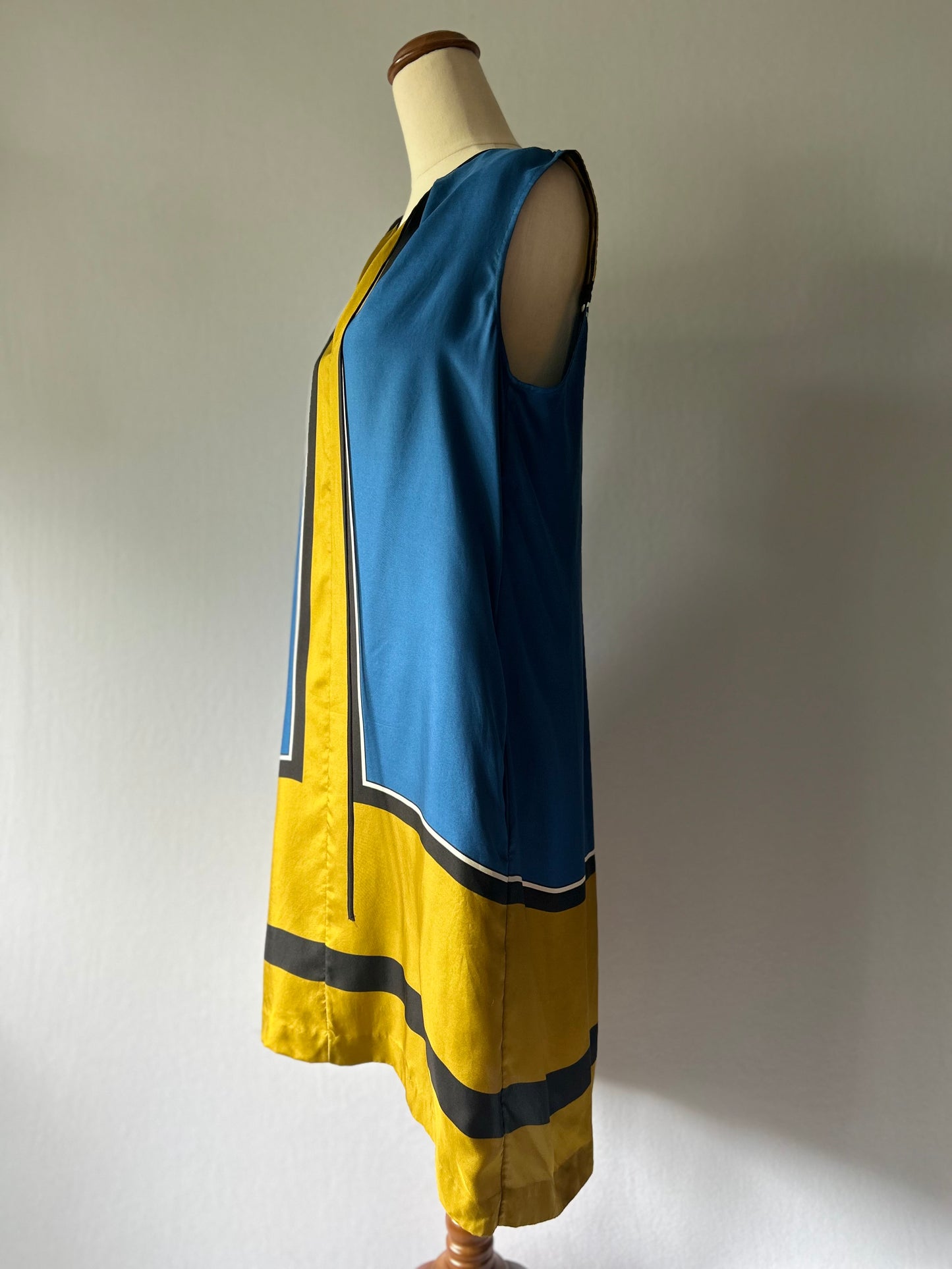 Diane von Furstenberg Geometric Color-Block Silk Shift Dress – Size 6