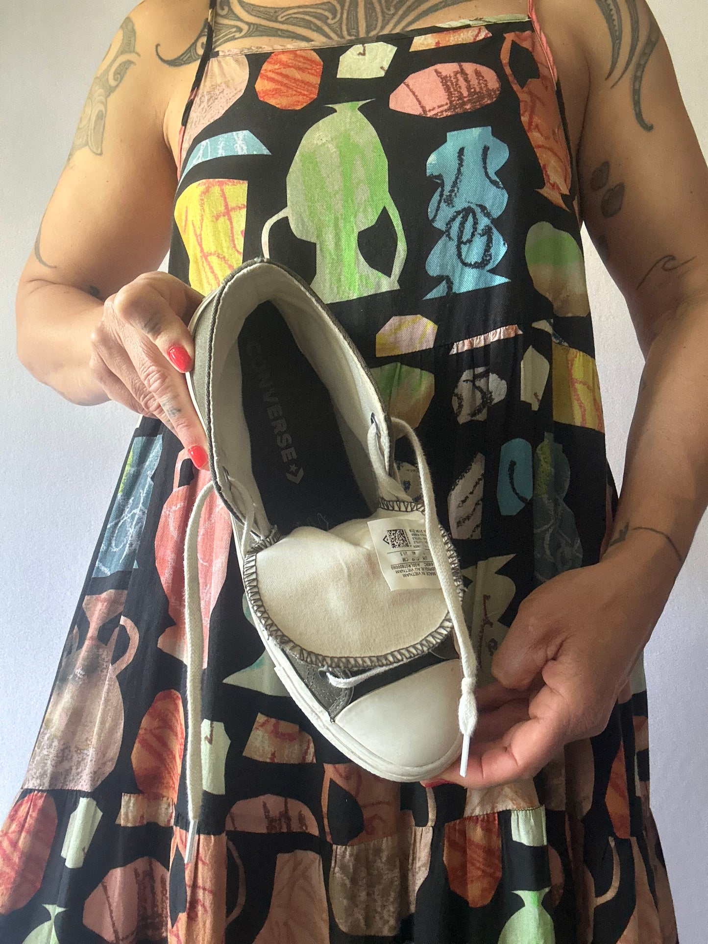 Olive Chuck Taylor Converse All Star – US 9 / UK 7 / EUR 40